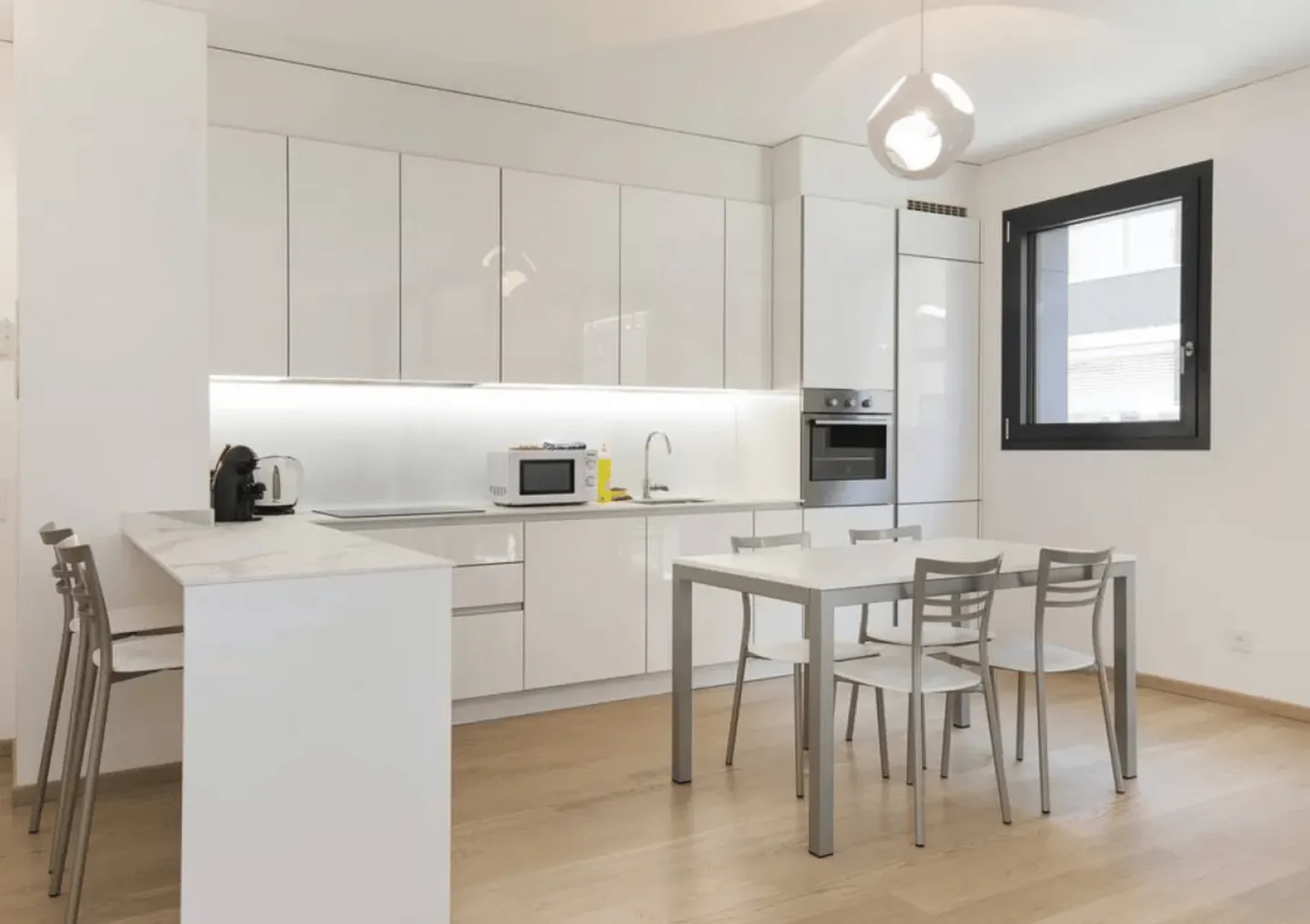 Wohnung 3,5 Zimmer in gutem Zustand - Photo 7 of 11