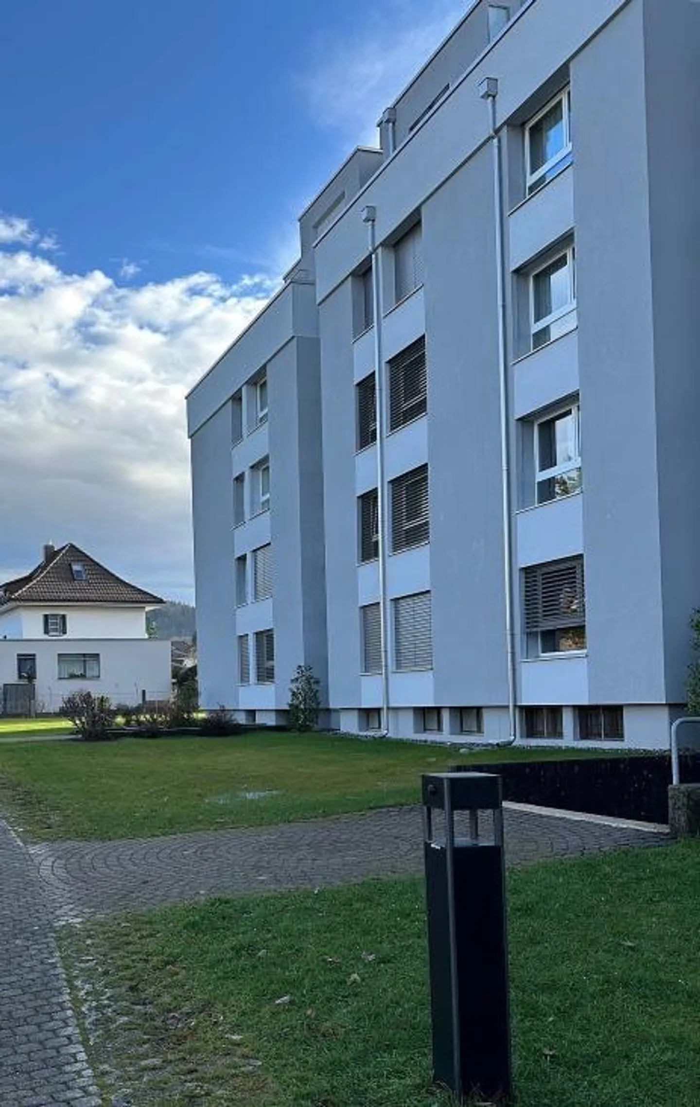 Appartement lumineux dans un quartier calme - Photo 1 sur 8