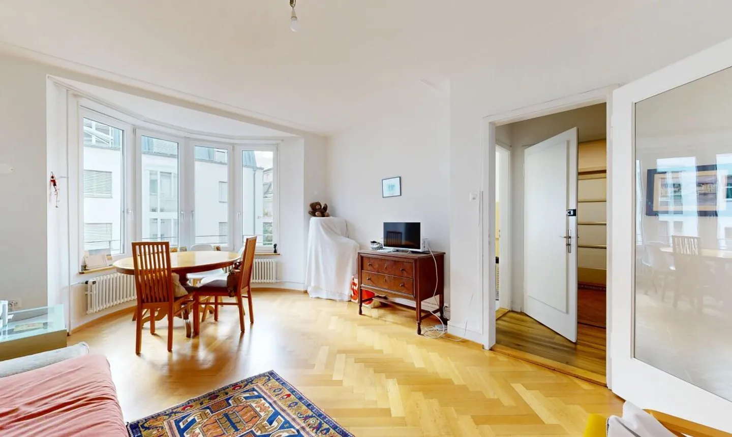 Attractive multi-family house with 9 apartments and development potential - Photo 9 of 13