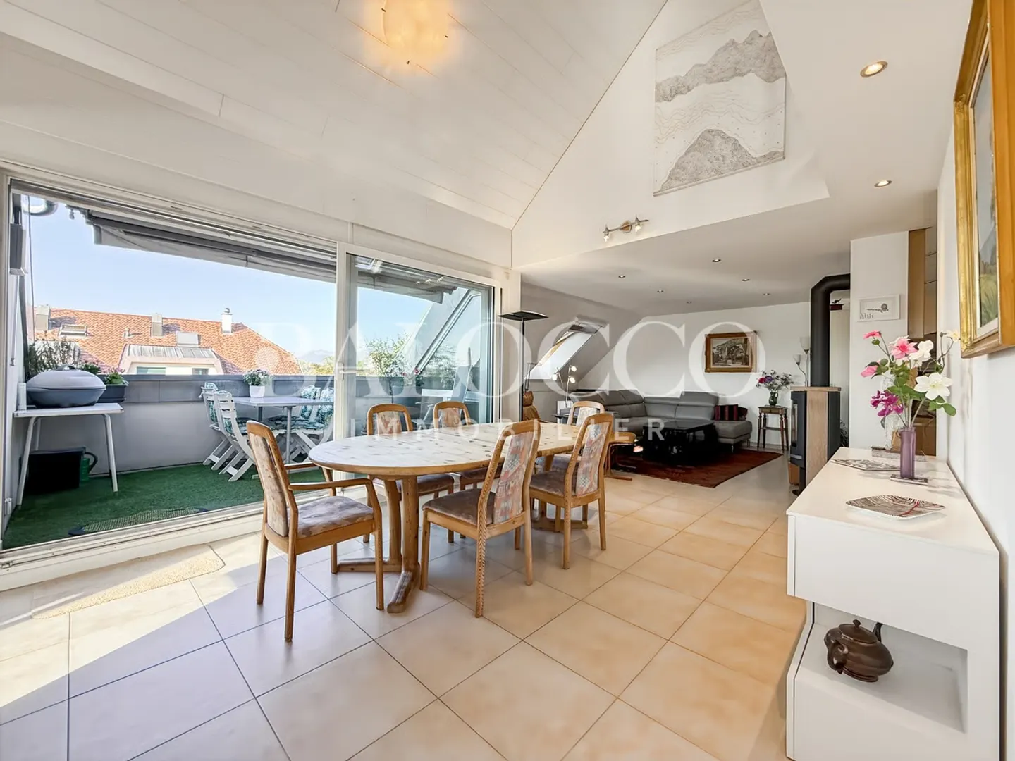 Sehr schöner Duplex mit 6,5 Zimmern - Foto 2 von 9