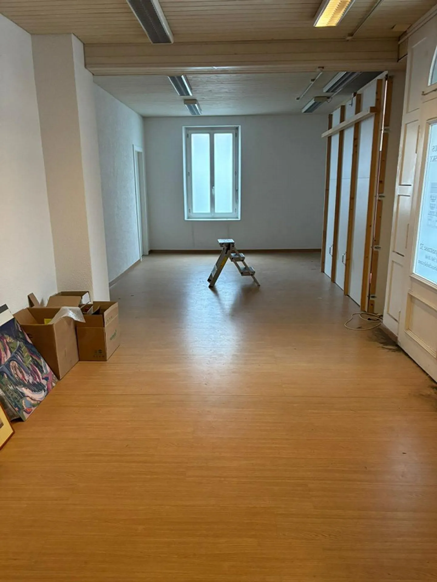 Spazio per uffici, commerciali o espositivi attraente di 70 m2 nella migliore posizione... - Foto 2 di 3