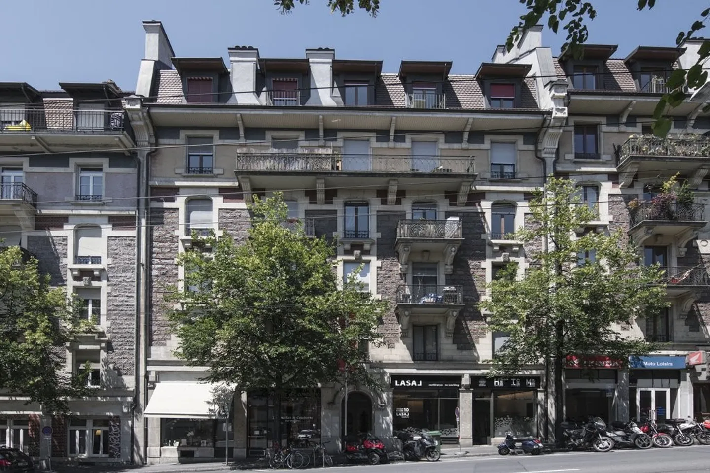 Charmant appartement 4.5 pièces - Photo 1 sur 1