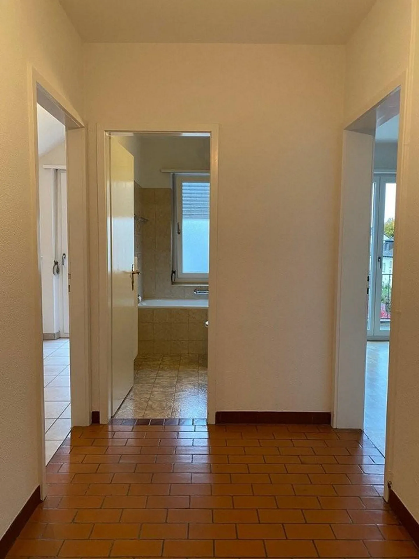 Appartamento affascinante 2.5 stanze nel quartiere Elfenau - Foto 10 di 12