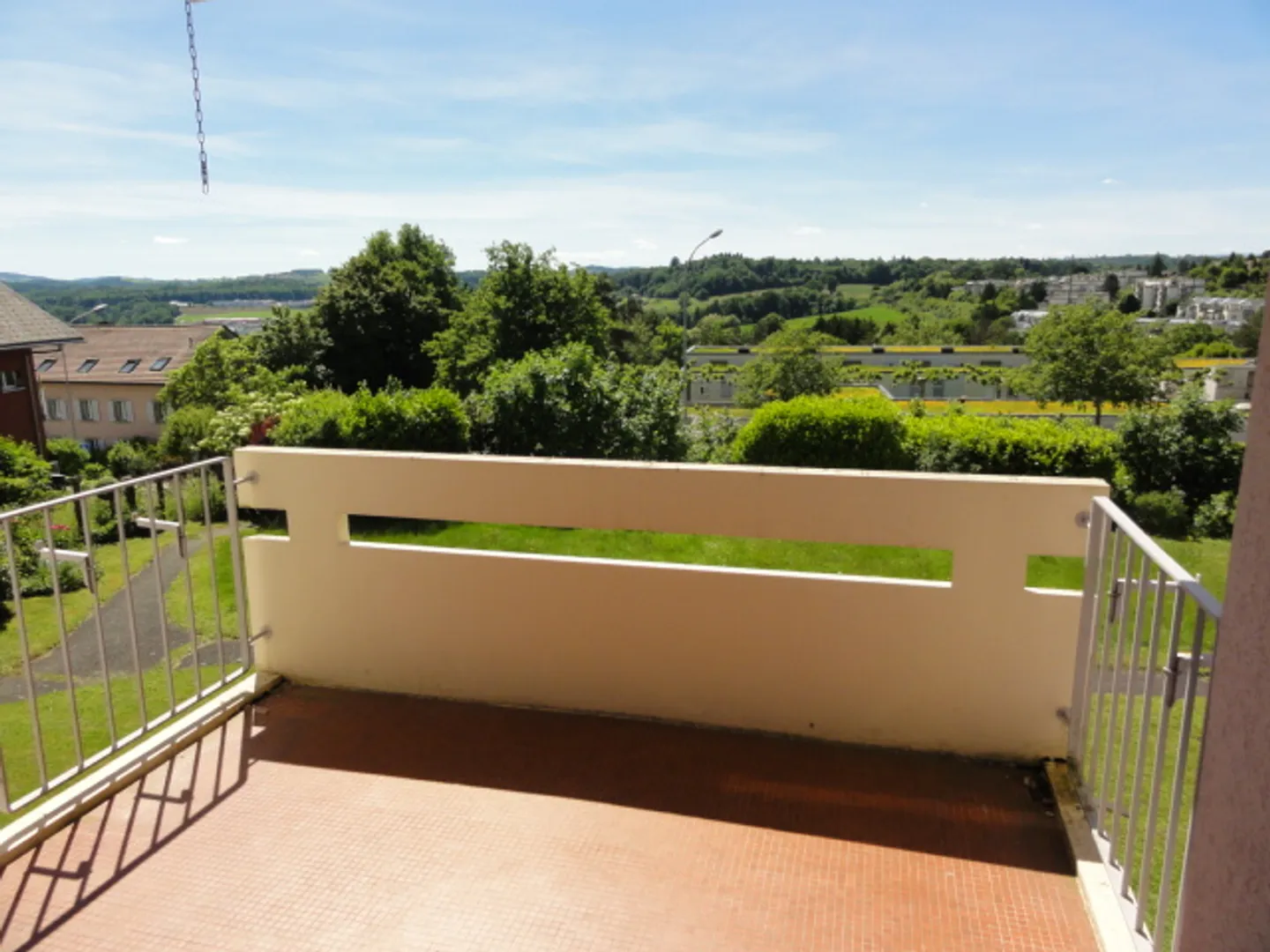 Luxury Apartment in Villars - Photo 3 of 8