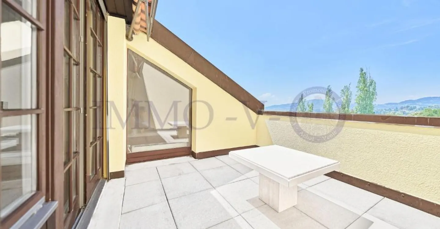 Spacious Renovated Attic with Lake View - Photo 4 of 10