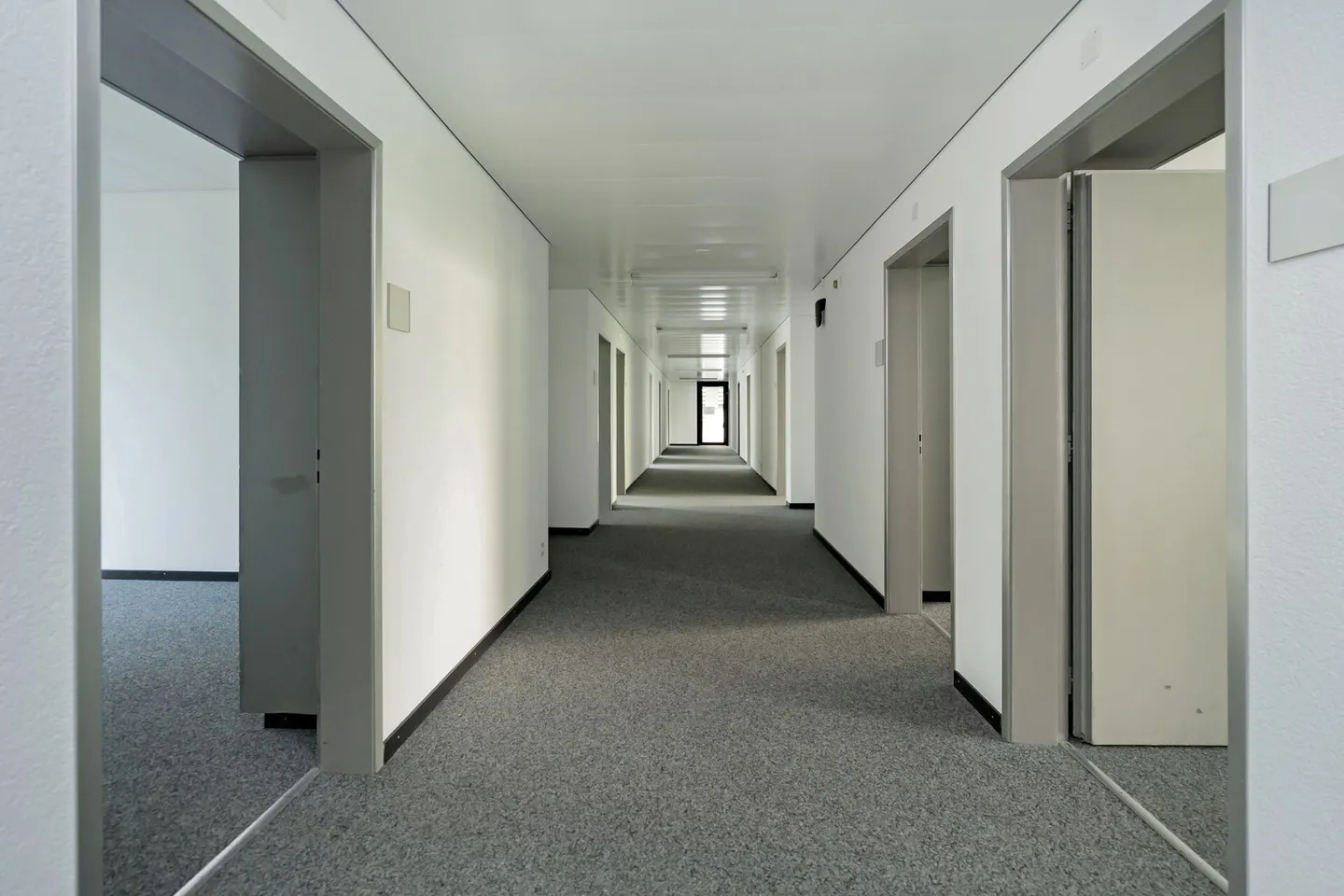 La tua nuova sede d'ufficio - Spazio e area per ogni visione. - Foto 4 di 7