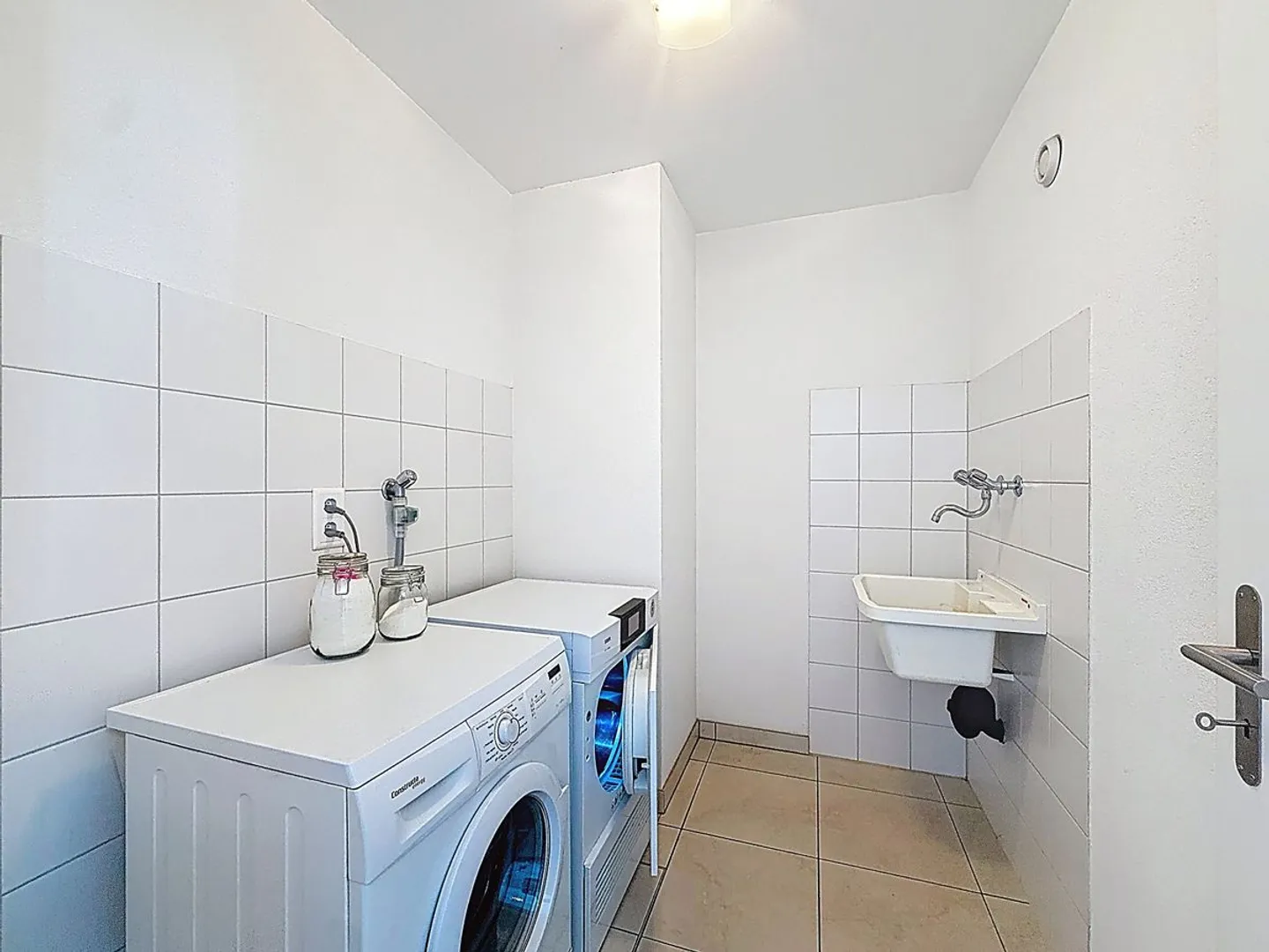 Bright 4.5-room duplex with south-facing balcony and unobstructed view - beautiful opportunity - Photo 13 of 13