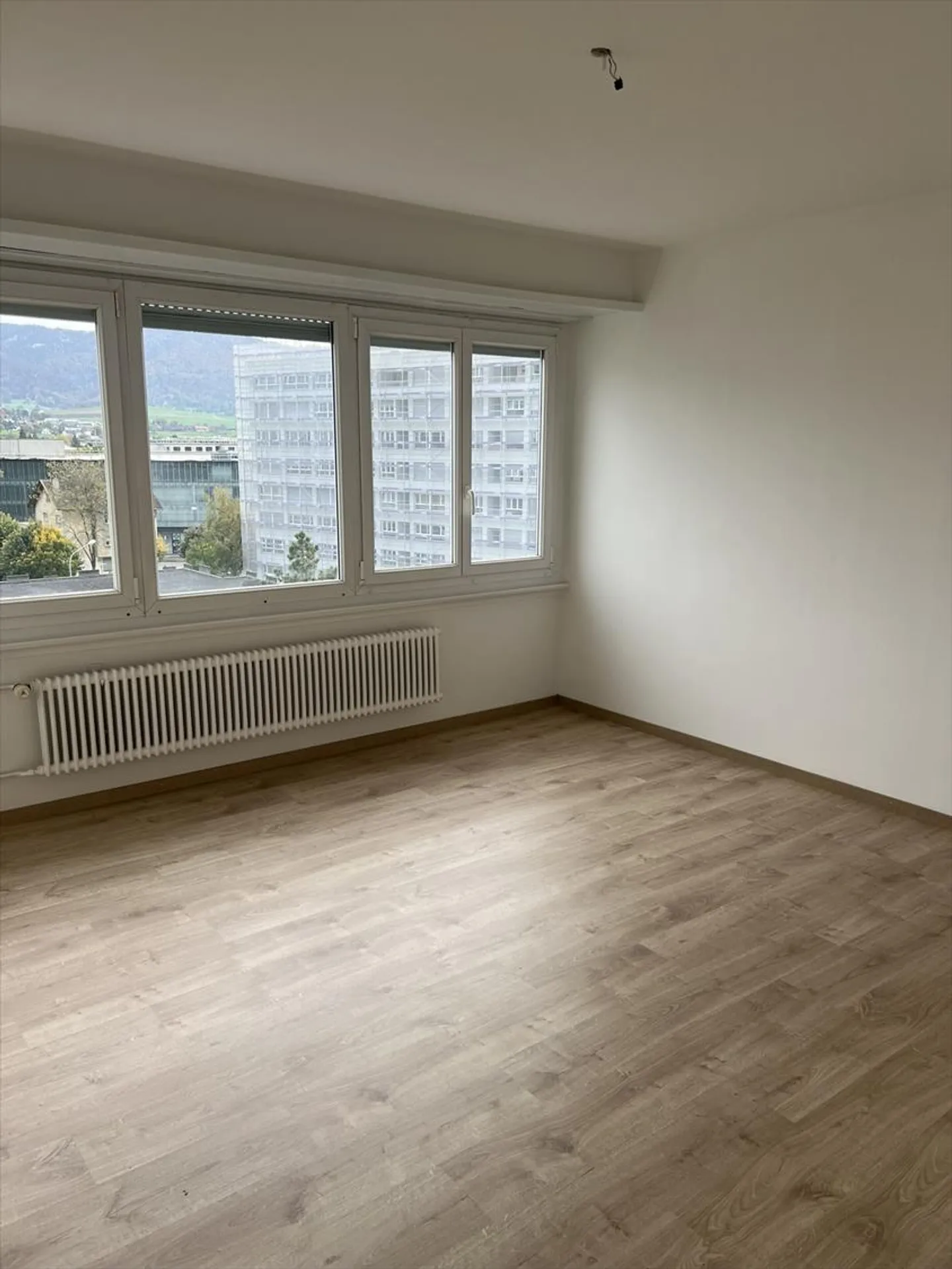 Appartamento di 2,5 locali al 6° piano con ascensore - Foto 6 di 9