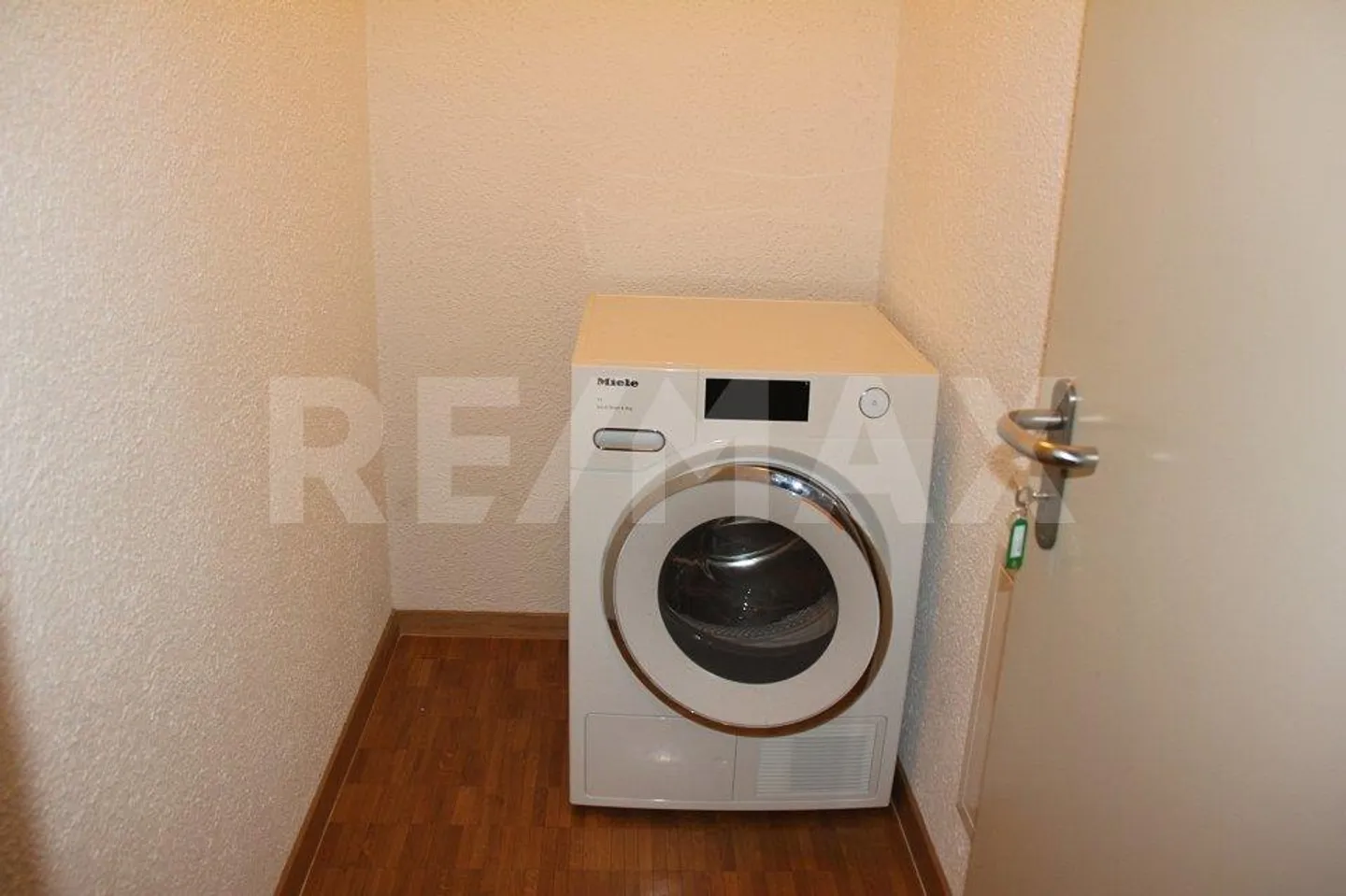 Oasis de 5,5 pièces dans le vert avec vue dans le quartier «Bergfrieden» - Photo 8 sur 13