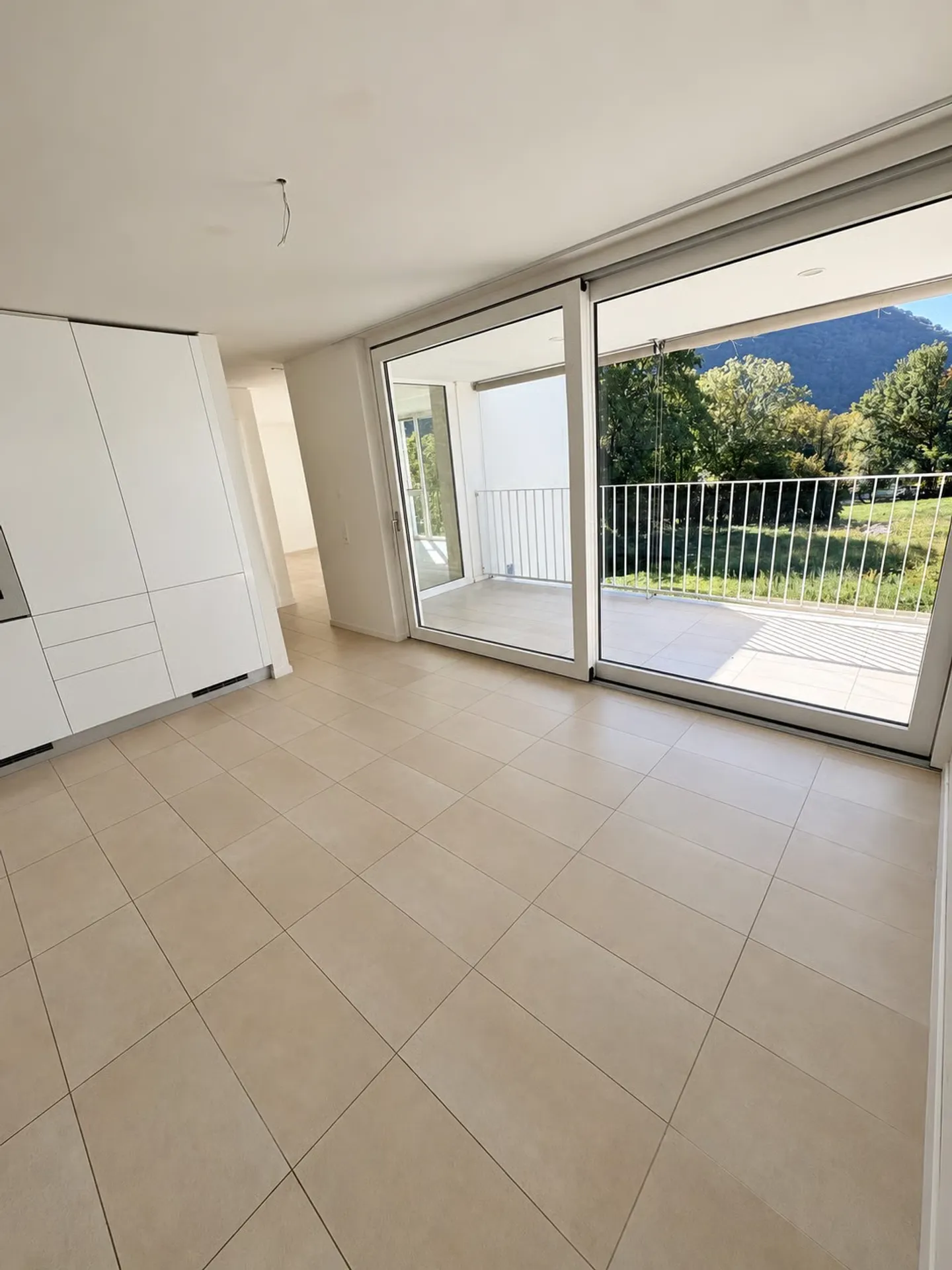 Appartamento luminoso con terrazza - Foto 11 di 28