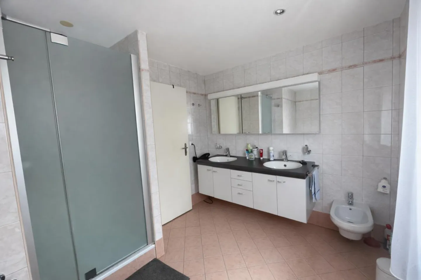 Paradiso familiare in una zona residenziale popolare e soleggiata - Foto 7 di 10