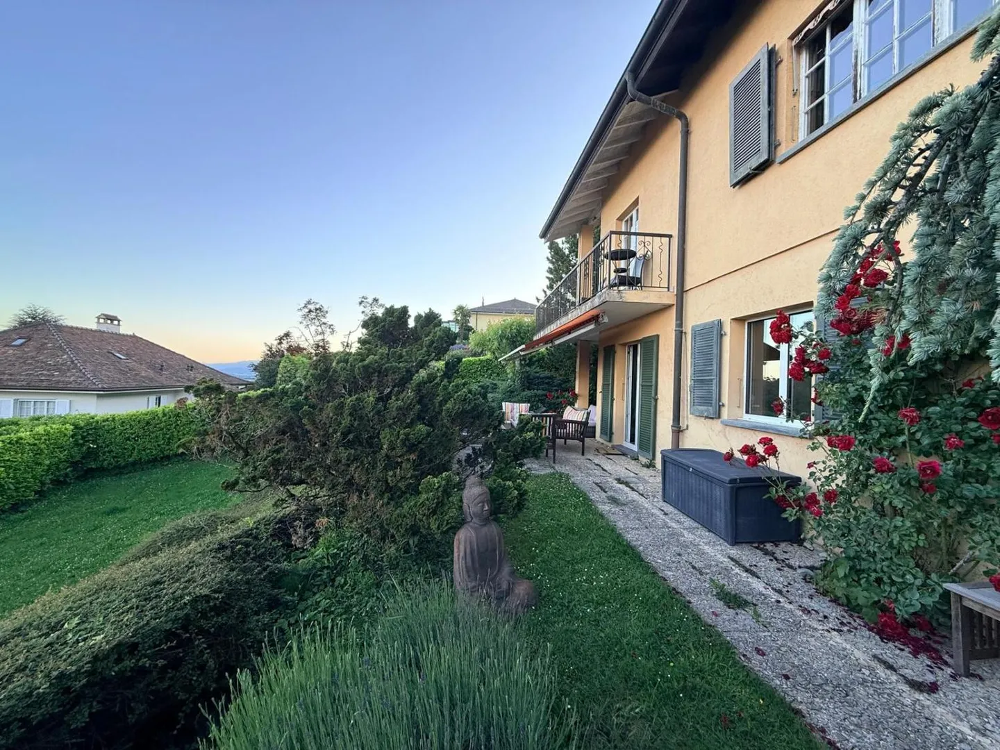 Wohnung mit Panoramablick auf den See und geplanter Erweiterung - Foto 3 von 10