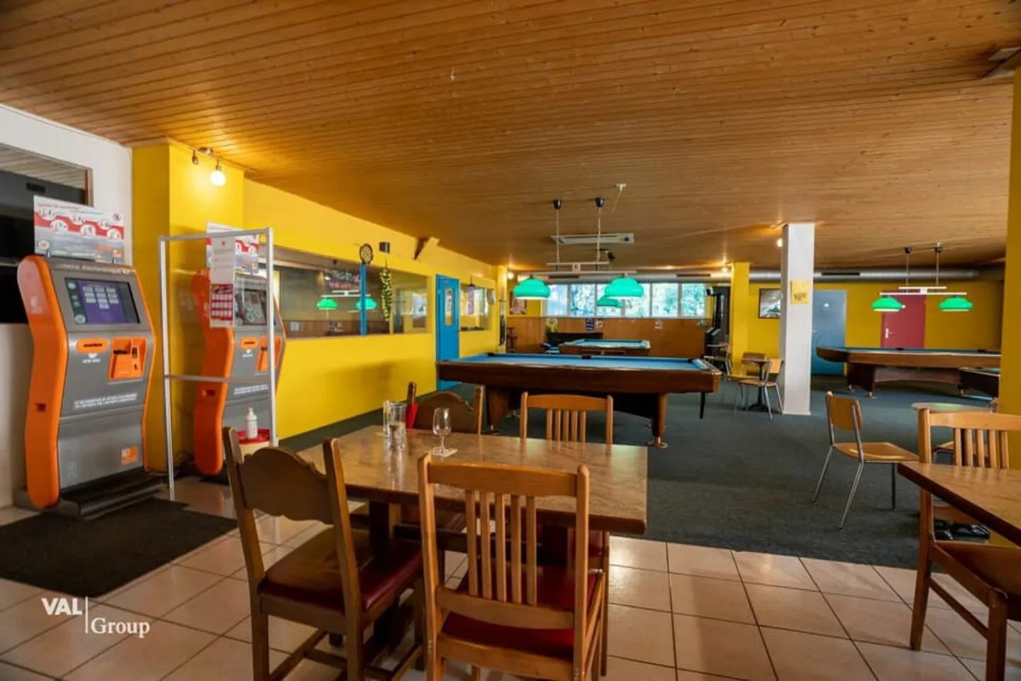 Restaurant an guter Lage zu vermieten - Foto 1 von 13