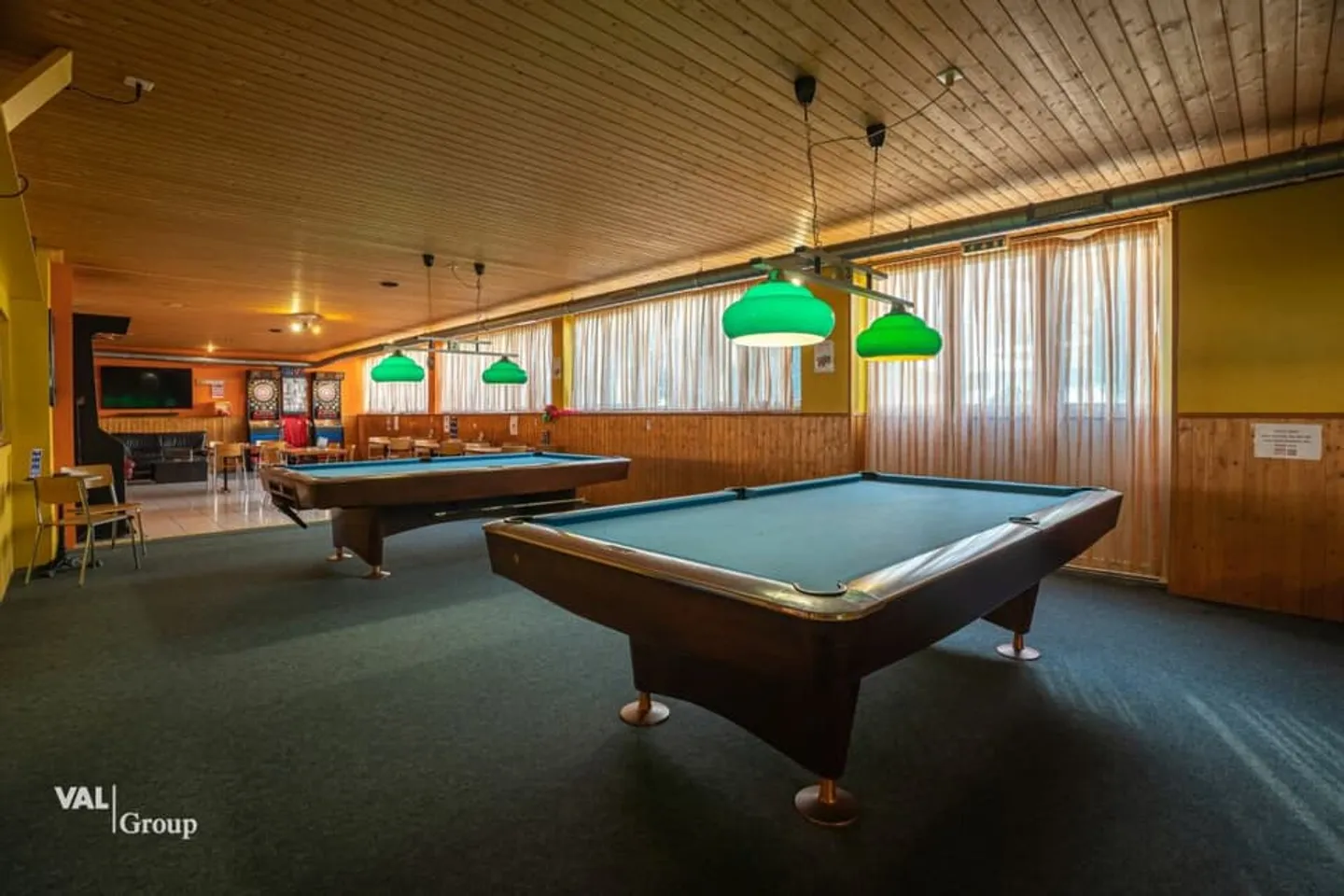 Restaurant an guter Lage zu vermieten - Foto 2 von 13