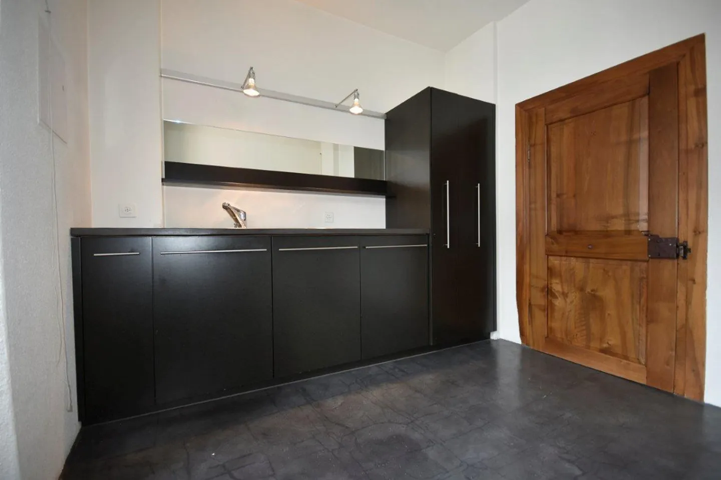 In the Middle - Office for Rent in Zug - Photo 4 of 4