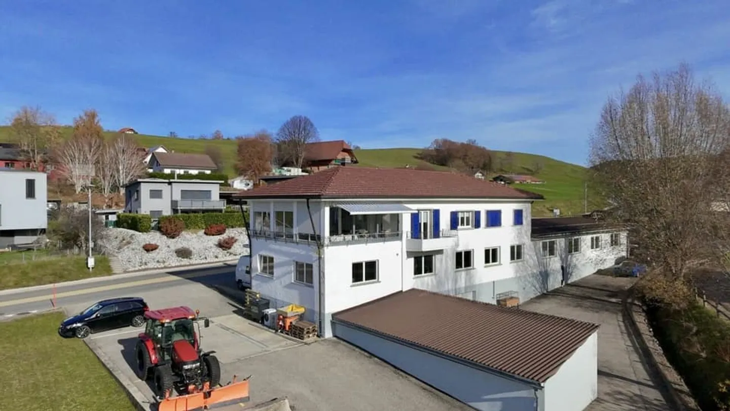 Gemischtes Ertragsgebäude - Foto 1 von 13