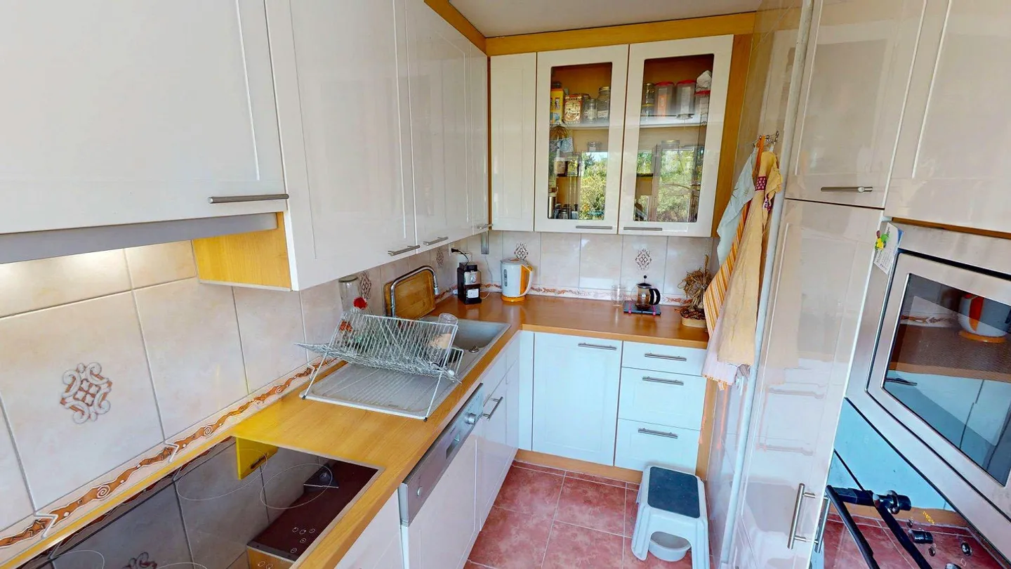 4.5 Zimmer Wohnung mit sonniger Aussicht auf die Ergolz - Foto 13 di 17