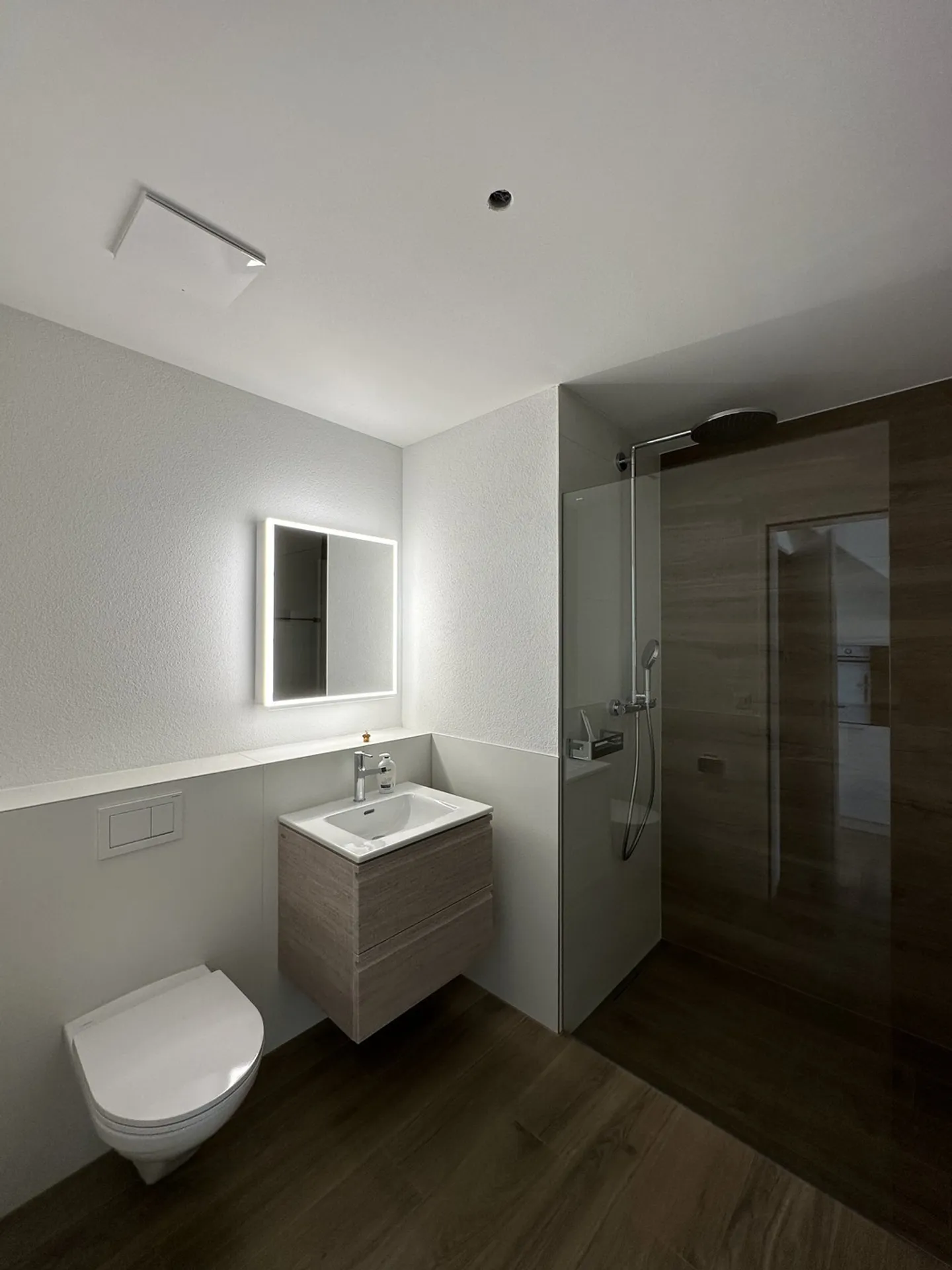 Appartement de 2,5 pièces central à louer - Photo 6 sur 8