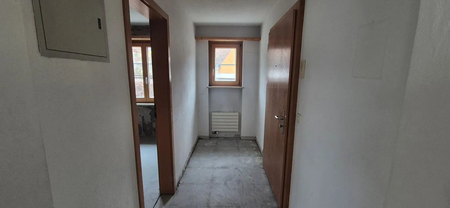 Appartamento da ristrutturare a Hinwil - Foto 4 di 7