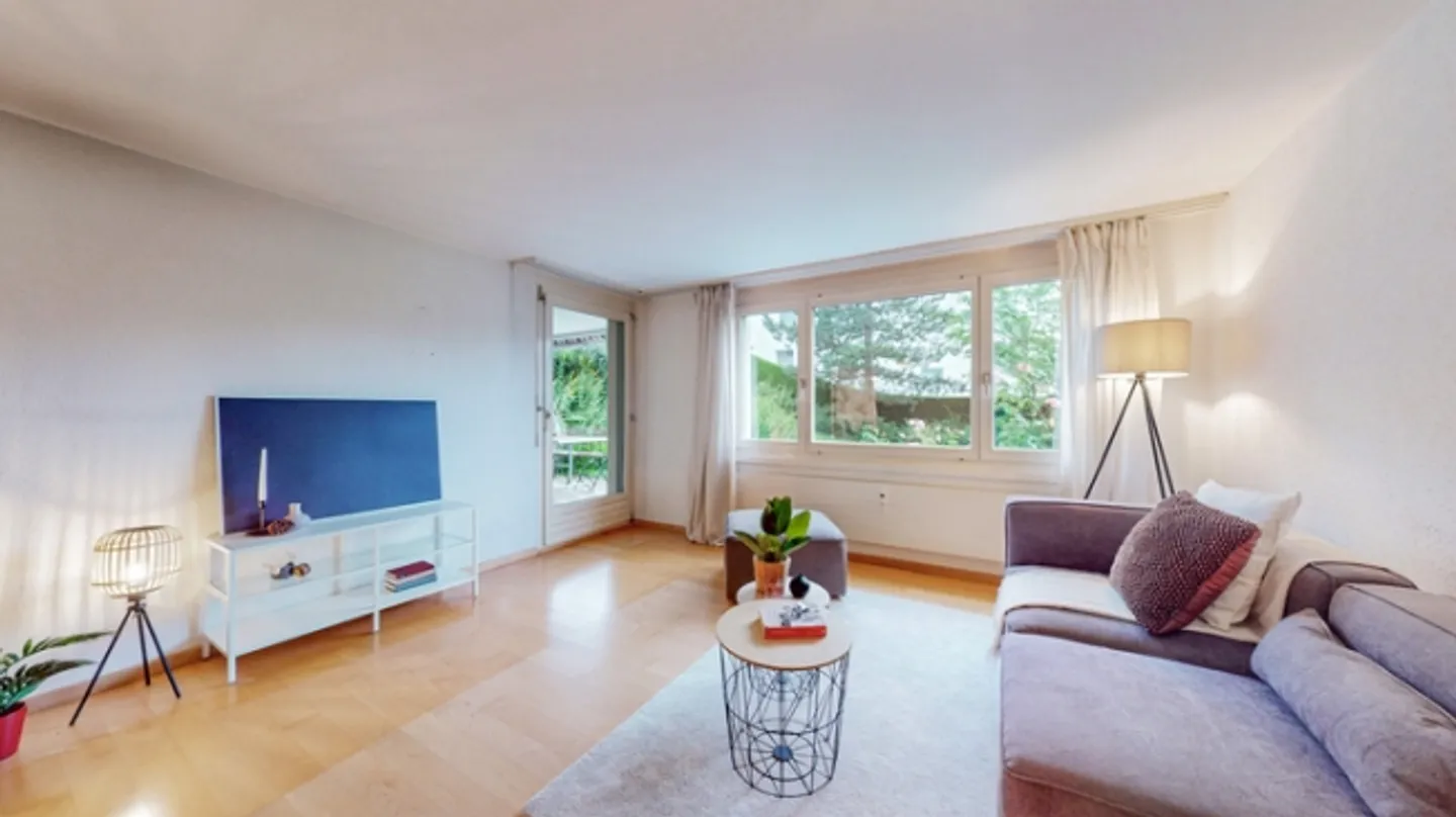 «GEMÜTLICHE WOHNUNG MIT GARTENIDYLLE» - Foto 2 von 8