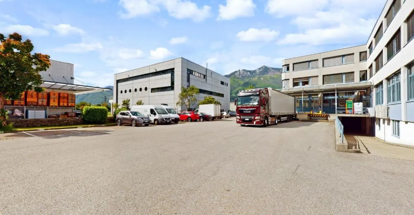 Optimize space, simplify work Warehouse for rent - Photo 1 of 1