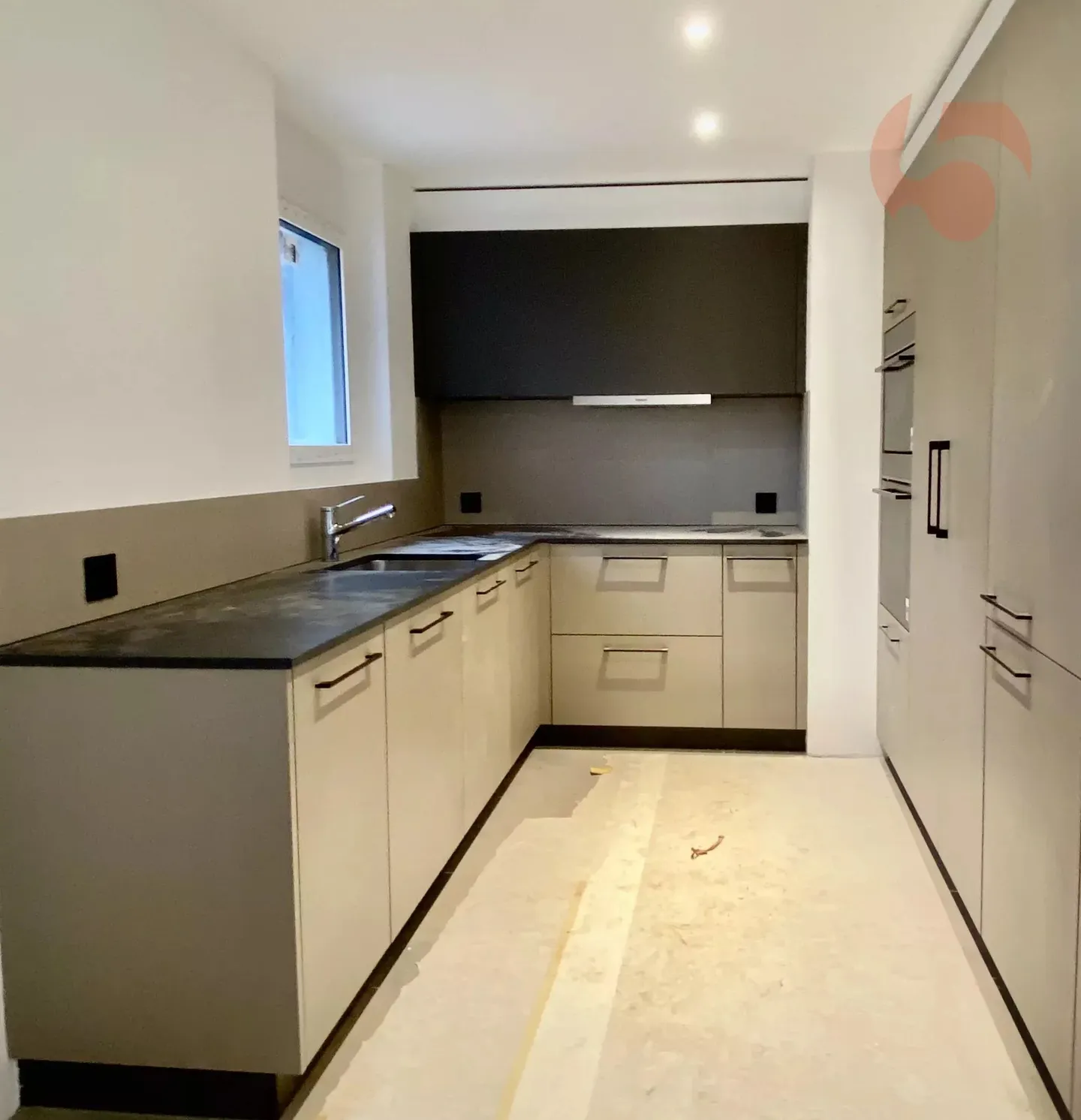 Schönes neues Apartment - Foto 4 di 14