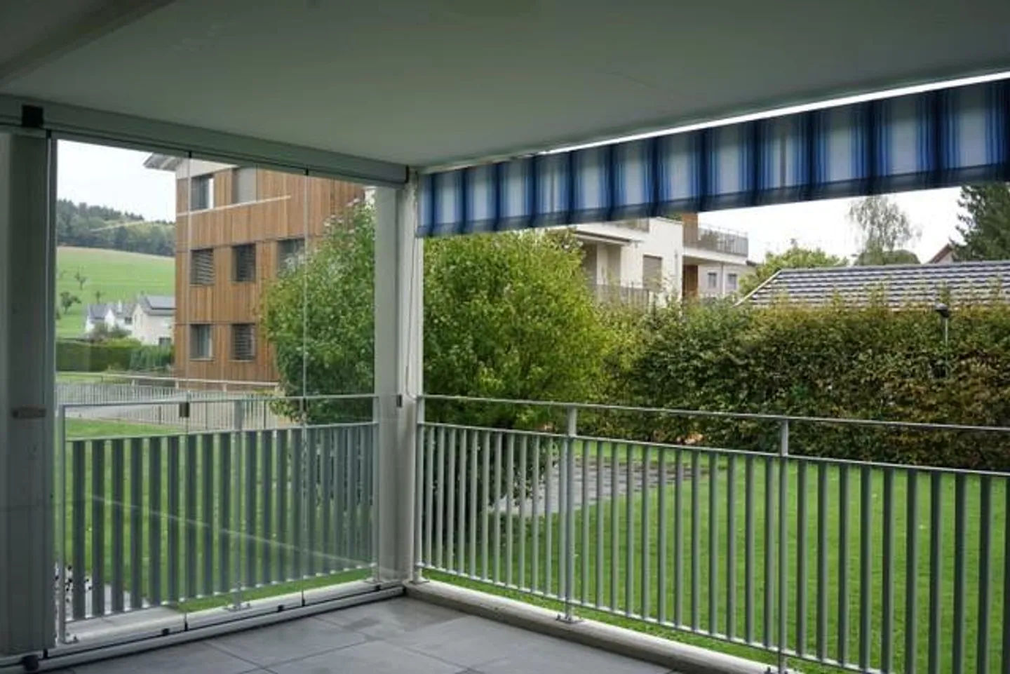 appartamento 4 1/2 stanze recentemente ristrutturato - Foto 2 di 7