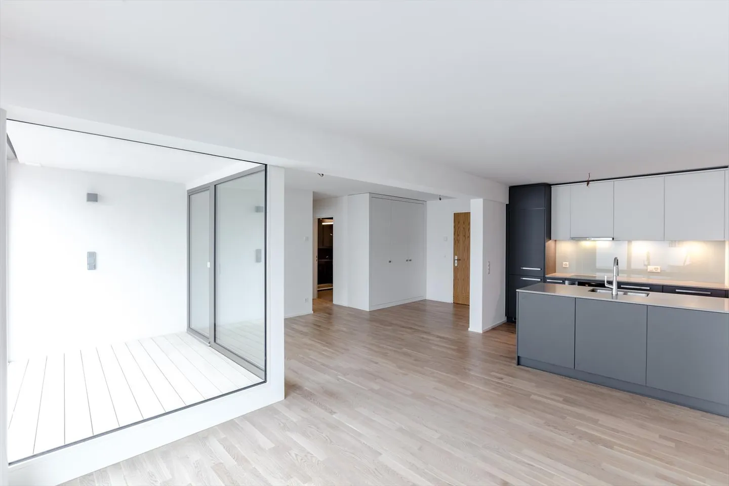 Apartment for rent - Photo 5 of 11