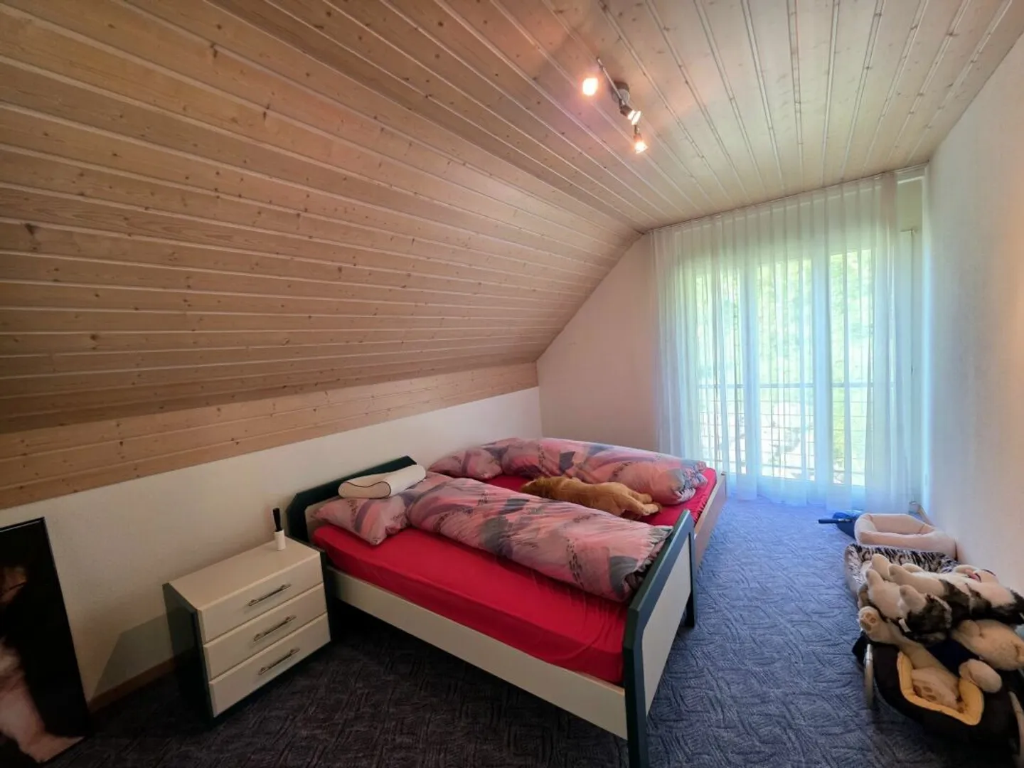 6.5 Zimmer Einfamilienhaus mit viel Platz für die ganze Familie - Foto 8 von 17