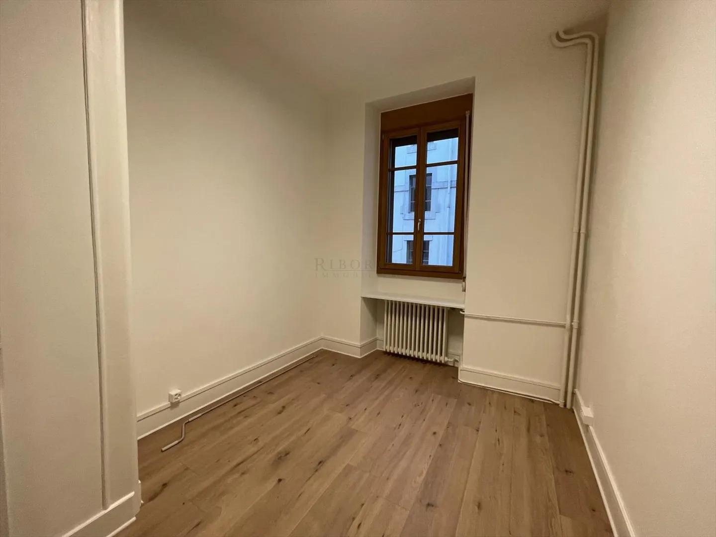 Ideale Arcade in der Rue de Carouge! - Foto 6 von 9