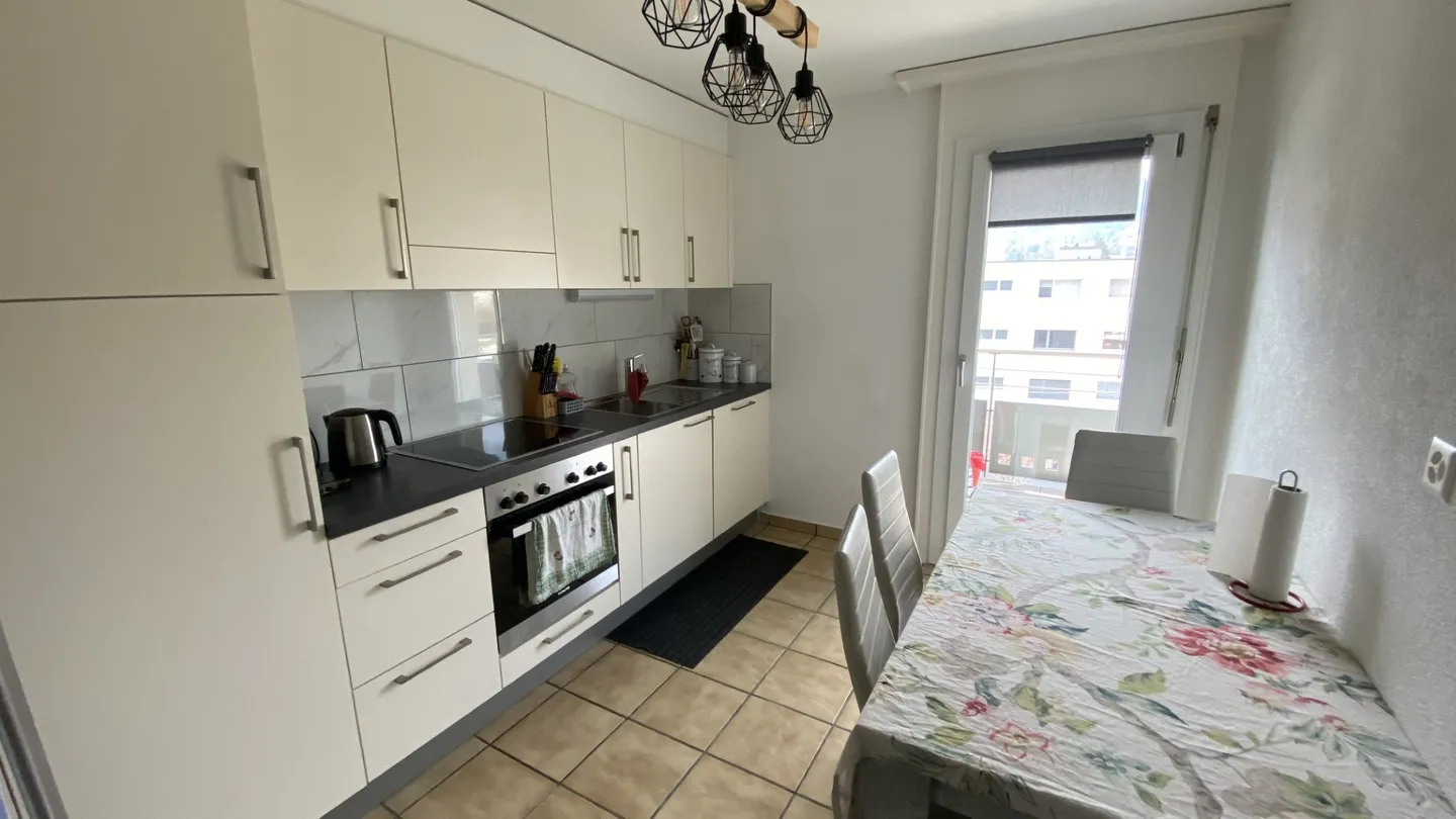 Appartamento Incantevole con Vista Montagna - Foto 1 di 5