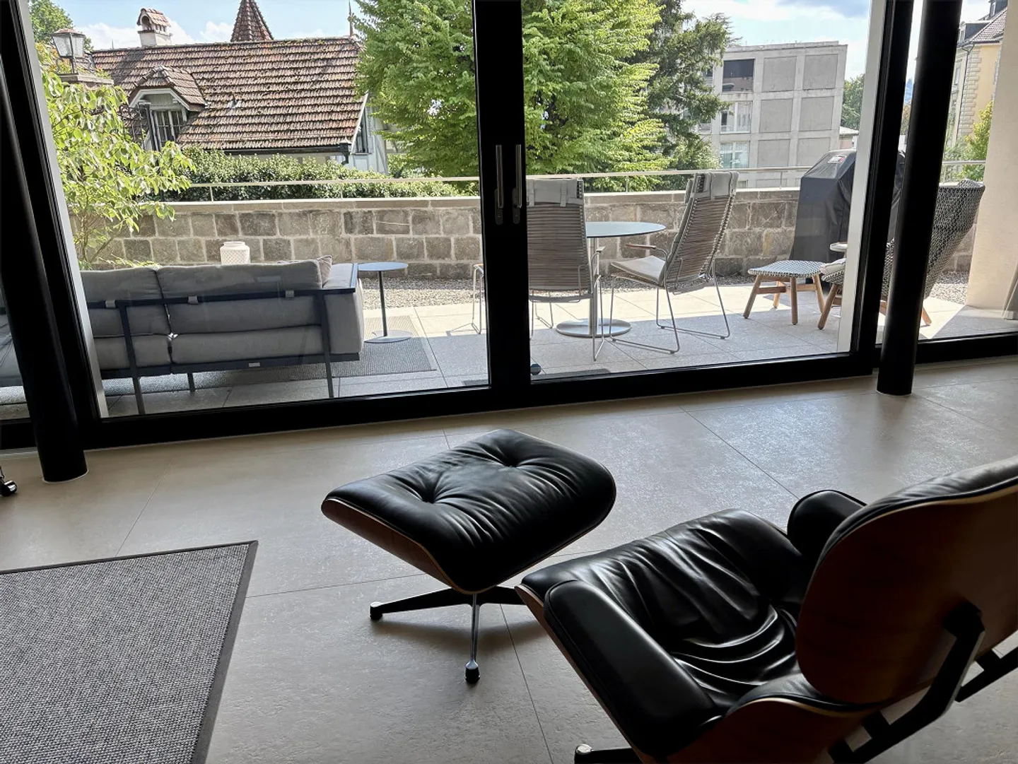 Casa elegante in posizione privilegiata - Foto 4 di 17