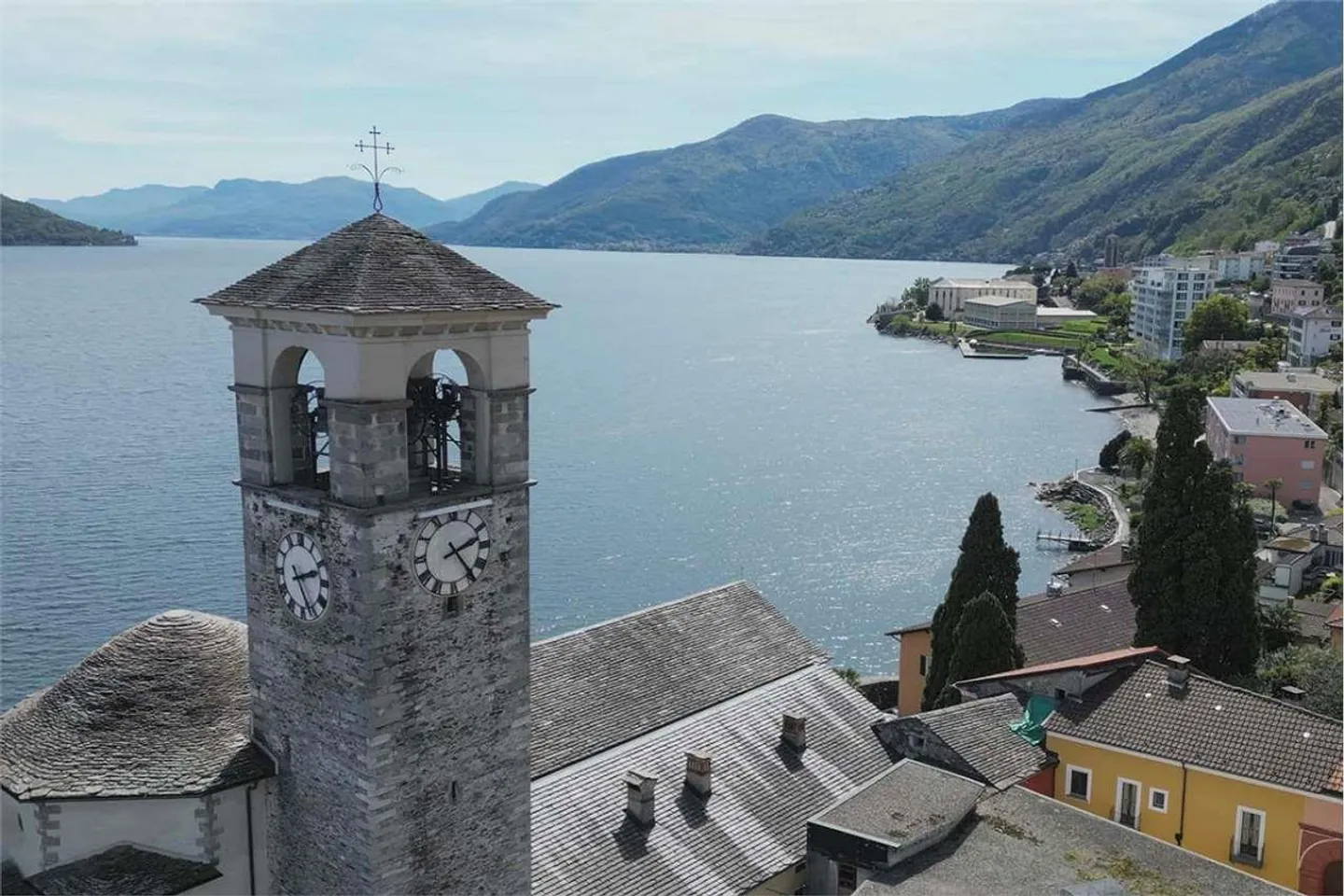 Exklusive Wohnung mit atemberaubendem Blick auf den Lago Maggiore - Foto 12 von 13