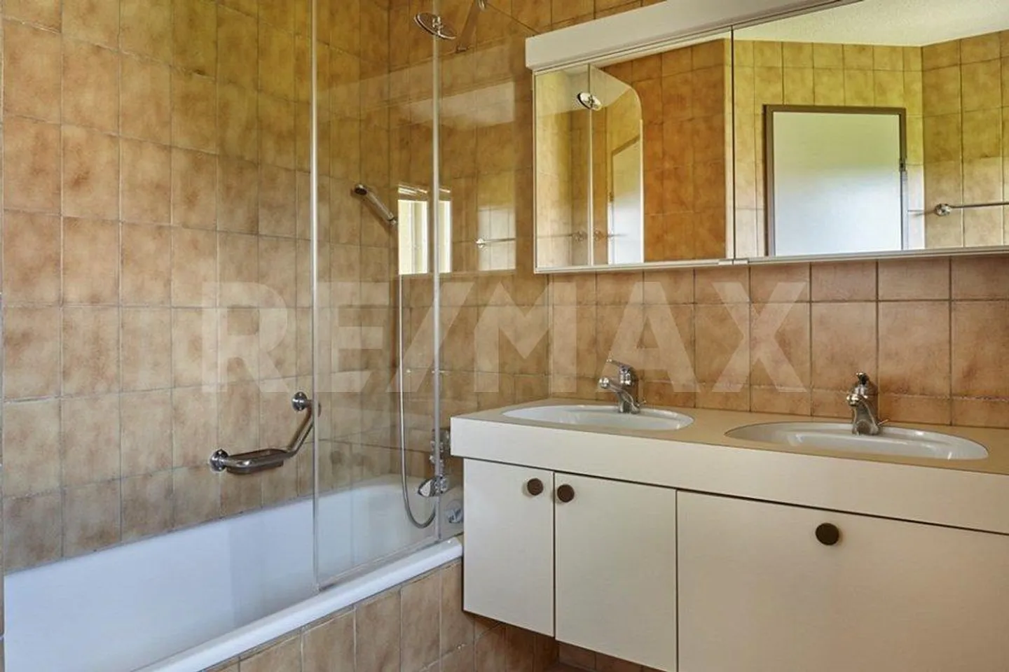 Oasis de 4 pièces dans le vert avec vue panoramique dans le quartier «Bergfrieden» - Photo 7 sur 11