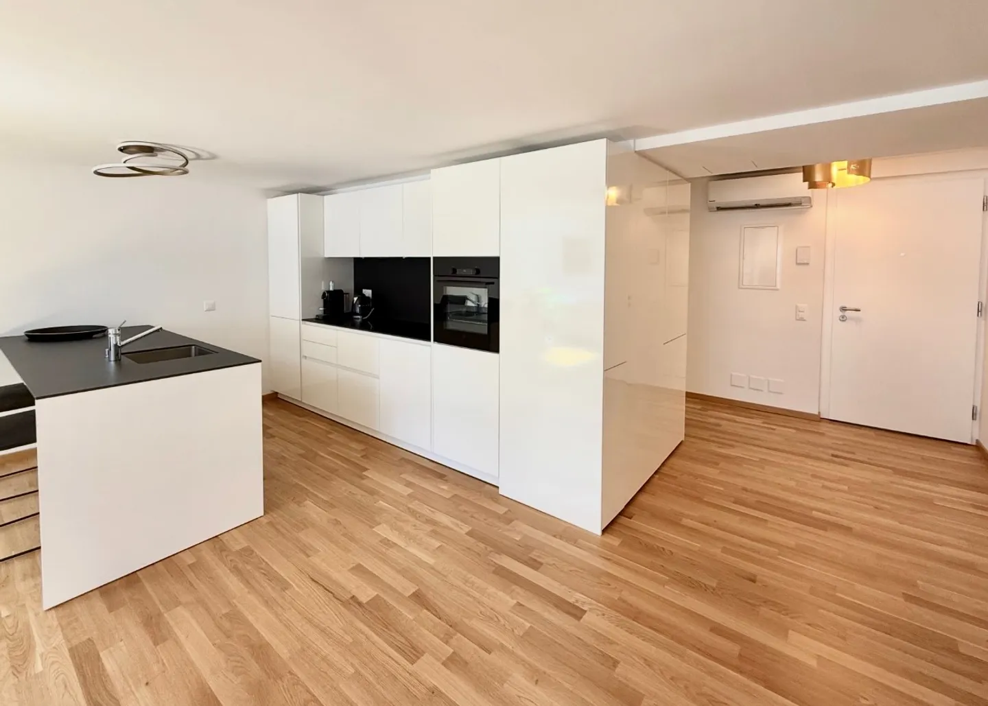 Luxus Duplex Wohnung - Foto 6 von 12