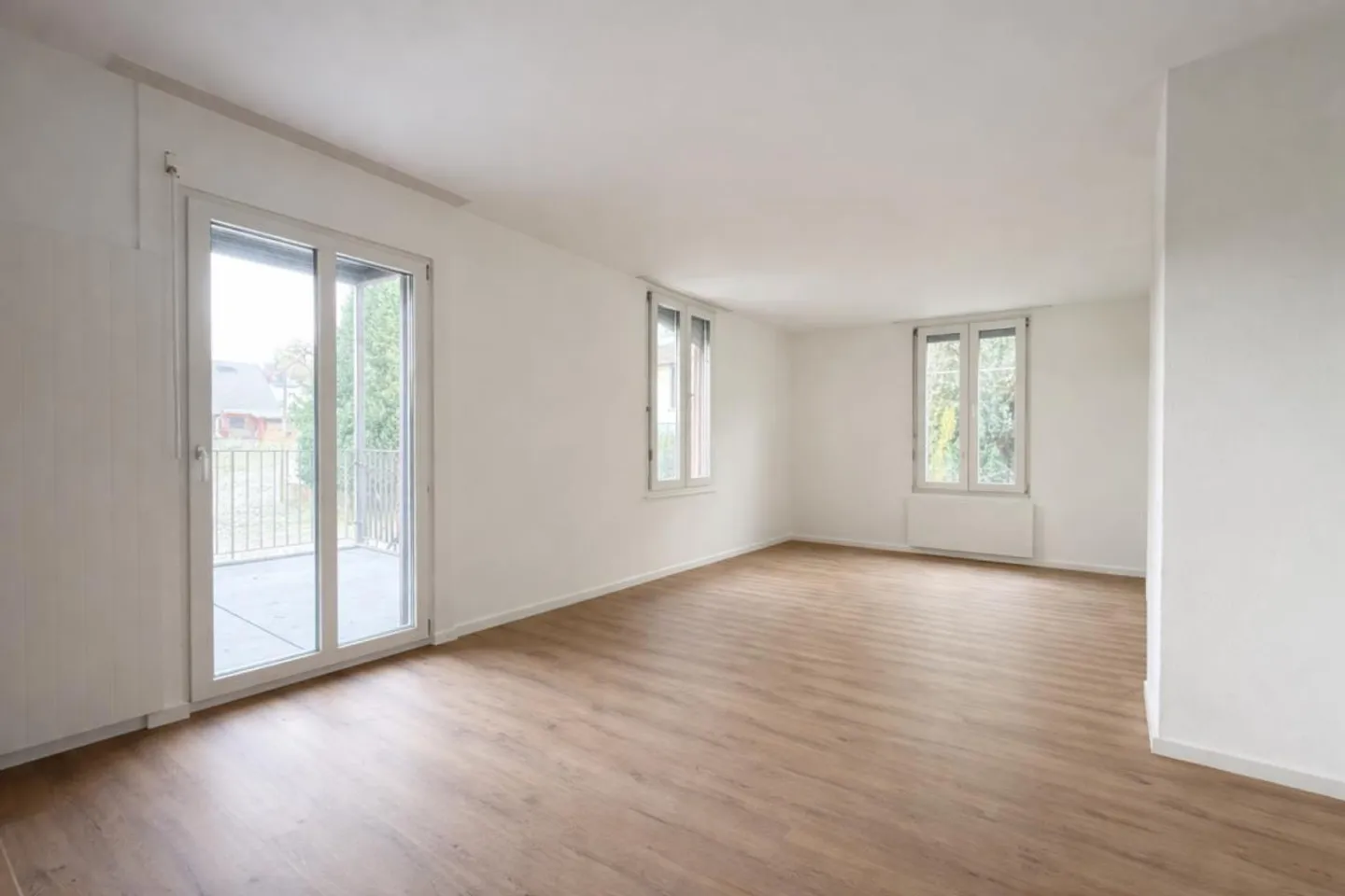 First rental: 2.5-room designer apartment with large garden - Photo 3 of 8