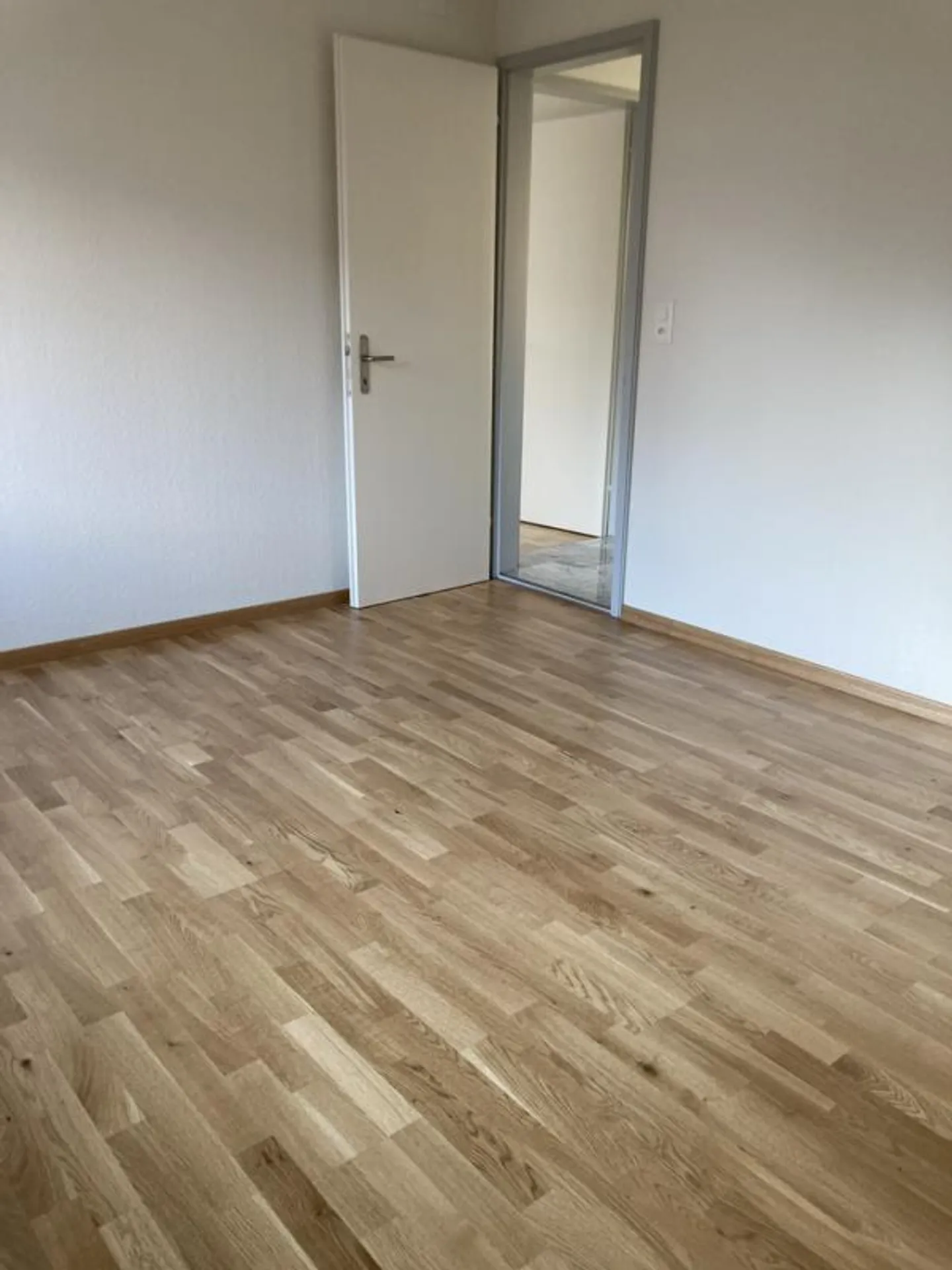 Appartamento con vista lago in affitto - Foto 5 di 7