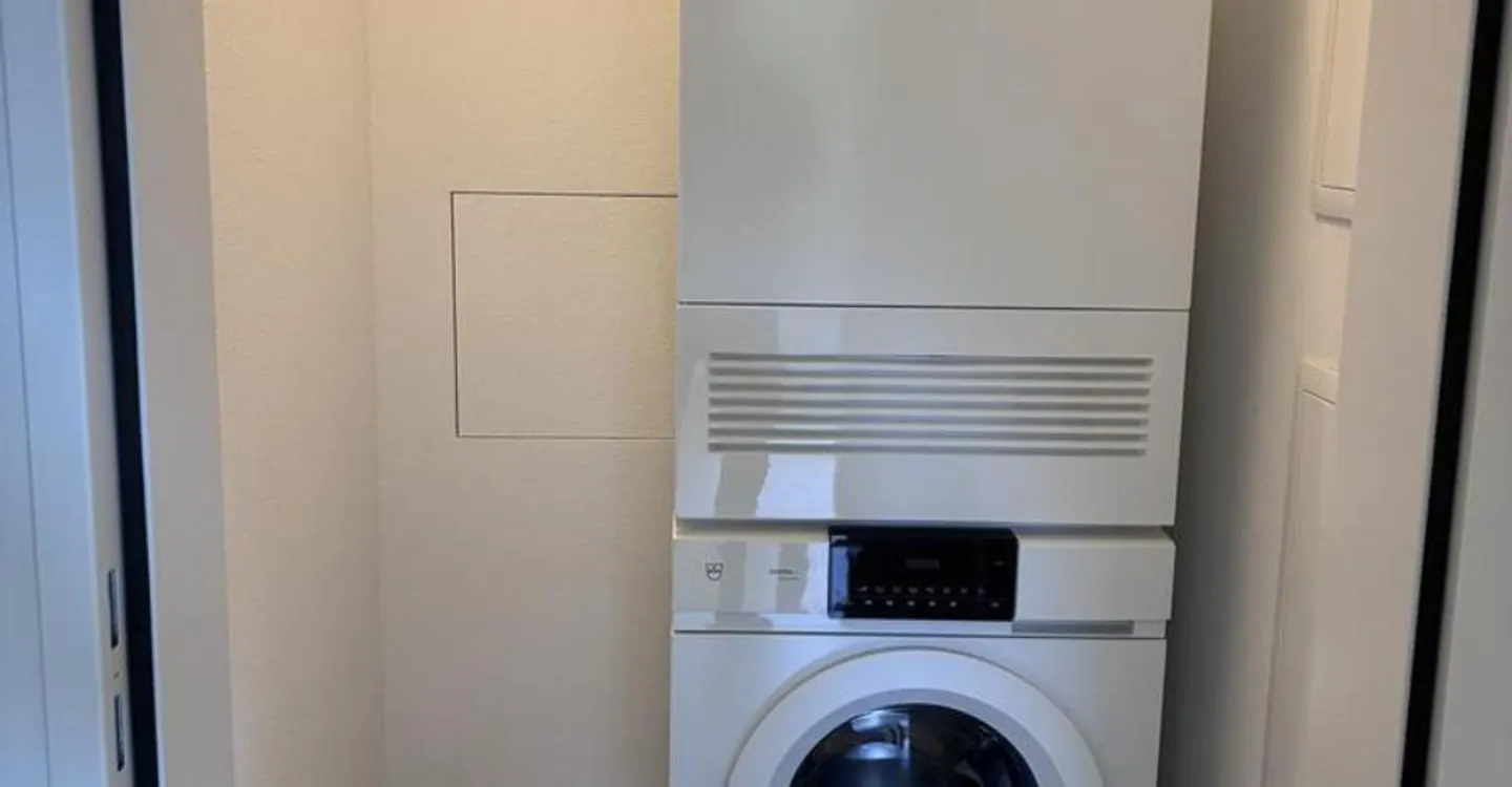 Geräumige Wohnung mit Balkon - Foto 9 von 9