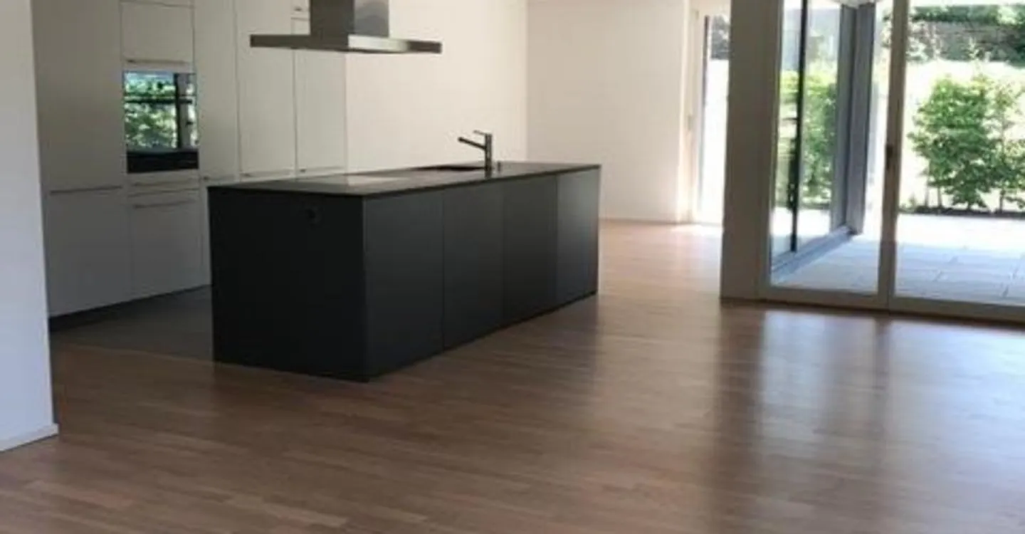 Geräumige Wohnung mit Balkon - Foto 5 von 9