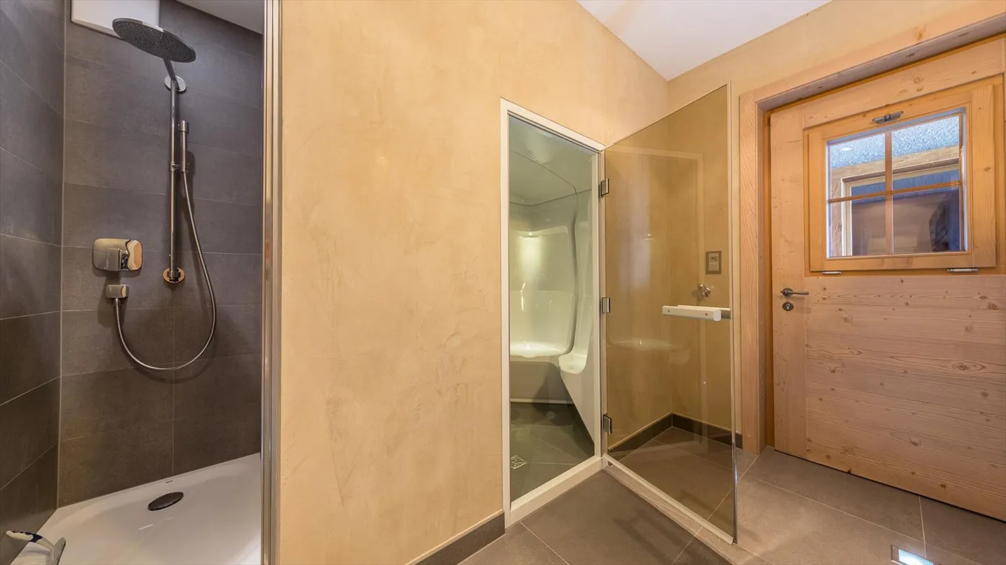 Refuge alpin luxueux directement sur les pistes des 4 Vallées - Photo 19 sur 23