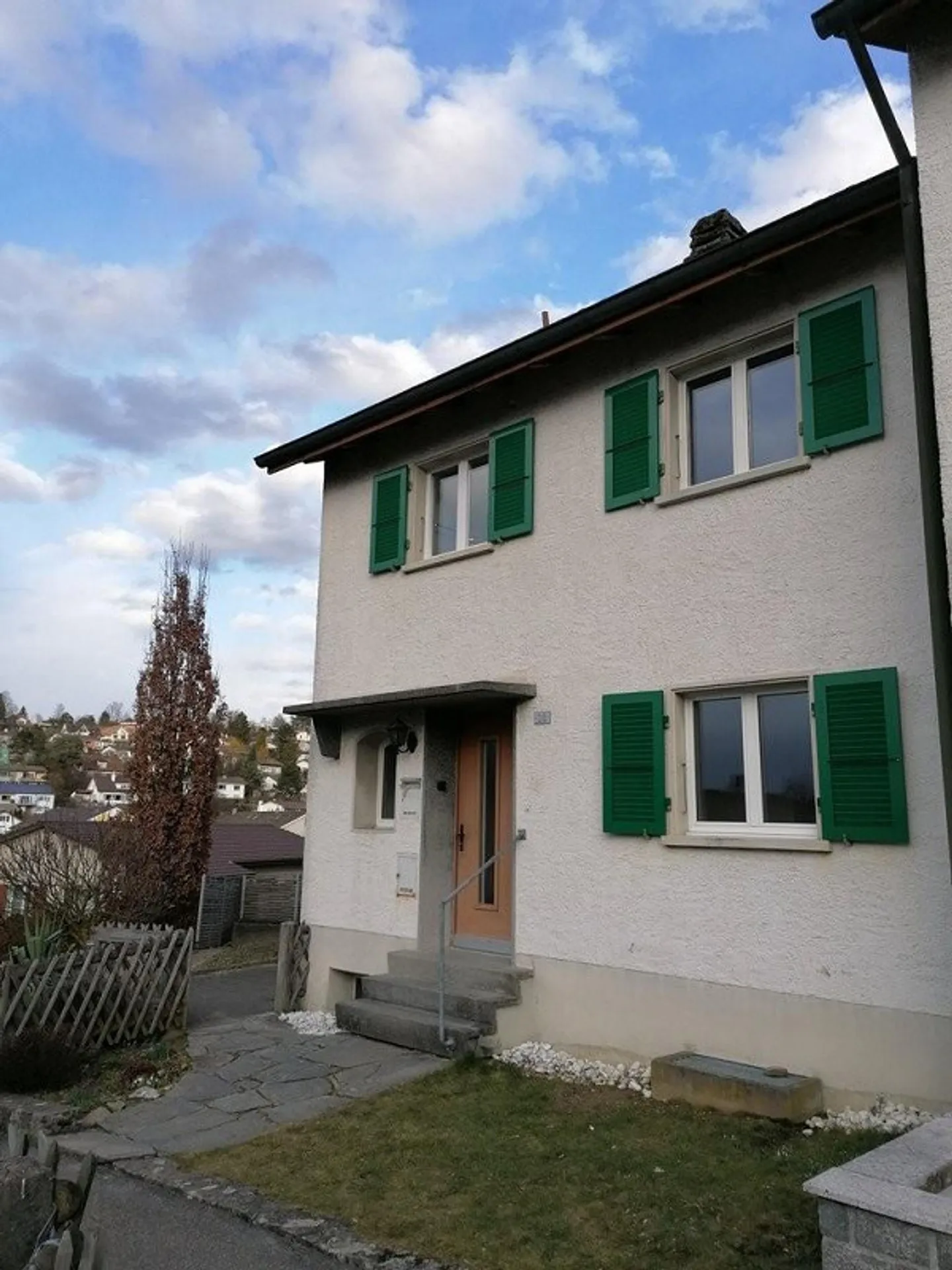 Reiheneinfamilienhaus sucht kleine Familie mit grünem Daumen - Foto 1 von 12