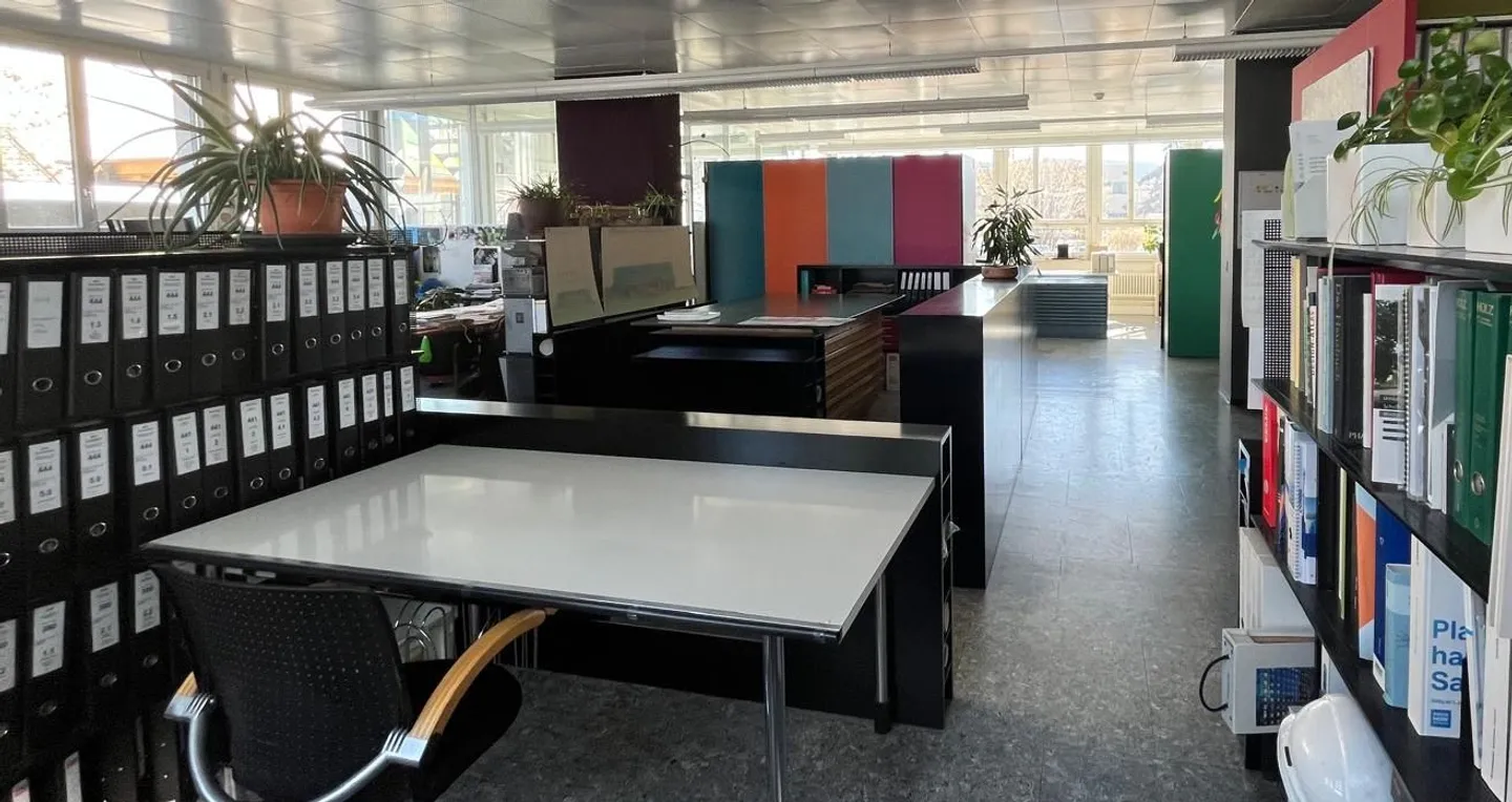 grosszügiges Büro mit eigener Teeküche in Winterthur-Grüze - Foto 7 von 11