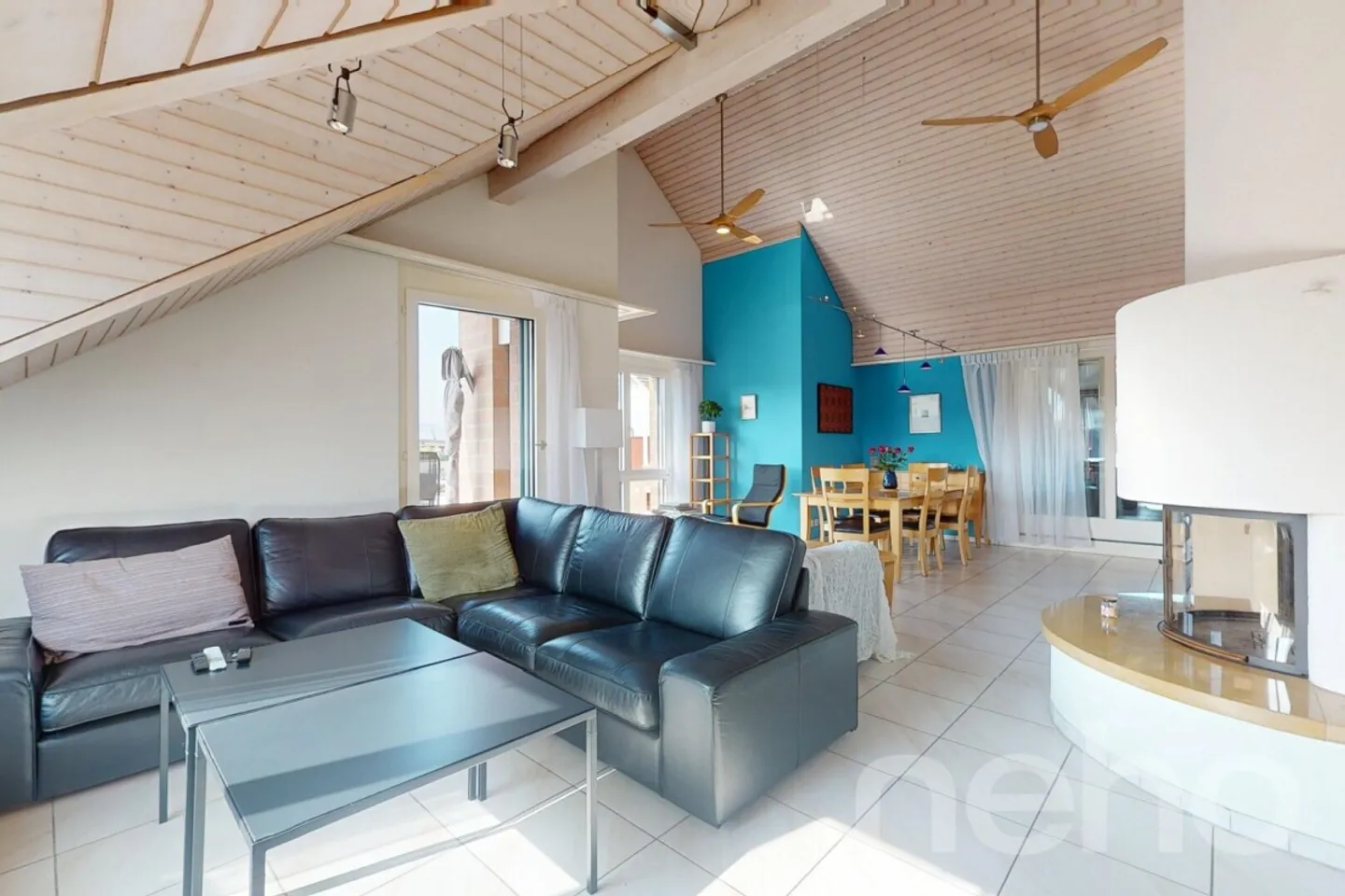 Ampio appartamento duplex di 4,5 locali a Cham - Foto 2 di 12