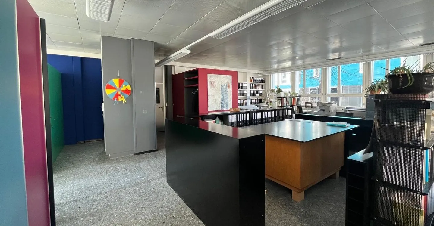 grosszügiges Büro mit eigener Teeküche in Winterthur-Grüze - Foto 9 von 11