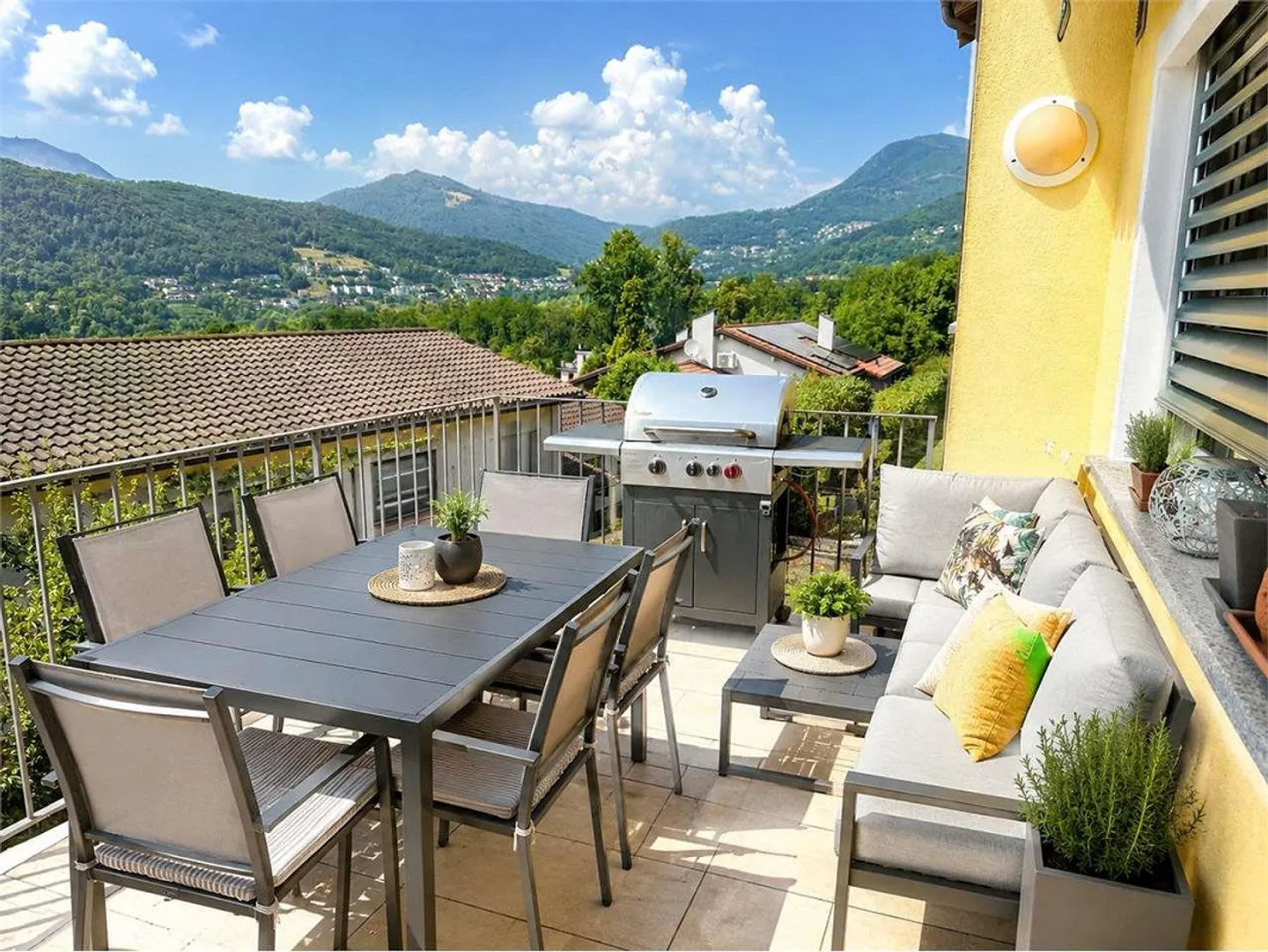 Bright and spacious 4.5-room apartment with open view - Photo 11 of 13