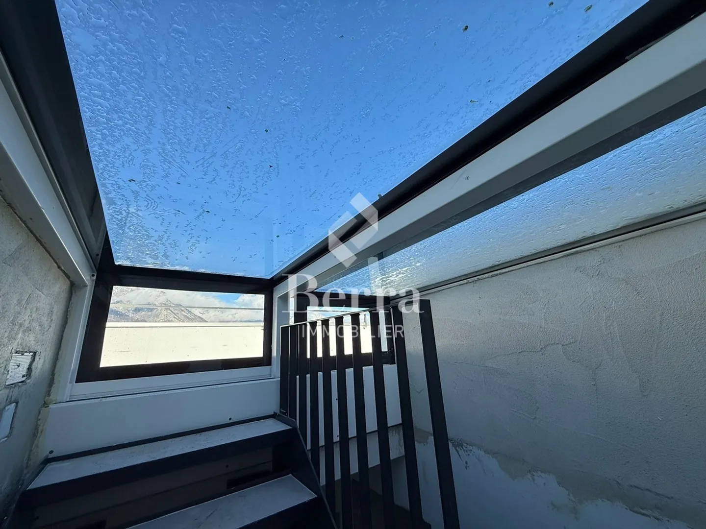 Modern Villas with Panoramic Terrace - Photo 8 of 17