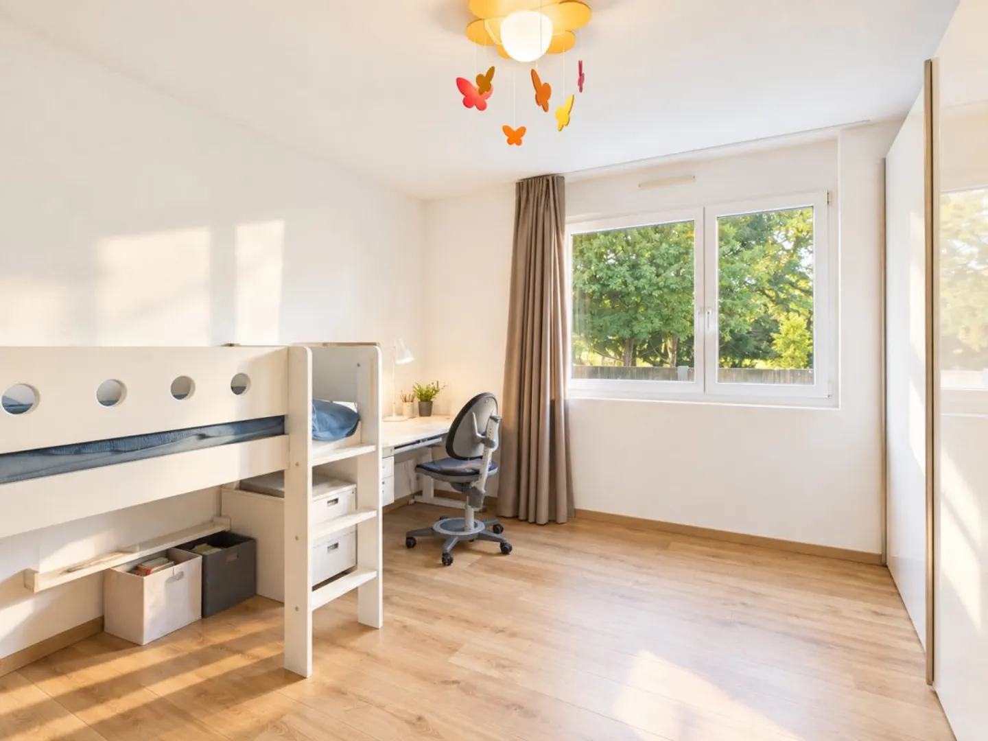 Geräumige Wohnung mit Balkon - Foto 5 von 7