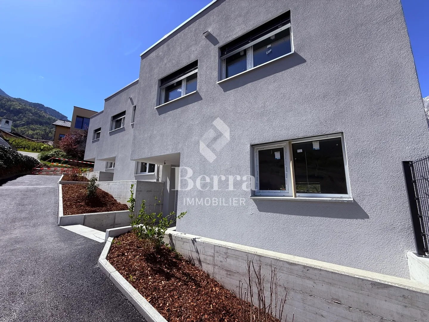 Modern Villas with Panoramic Terrace - Photo 11 of 17
