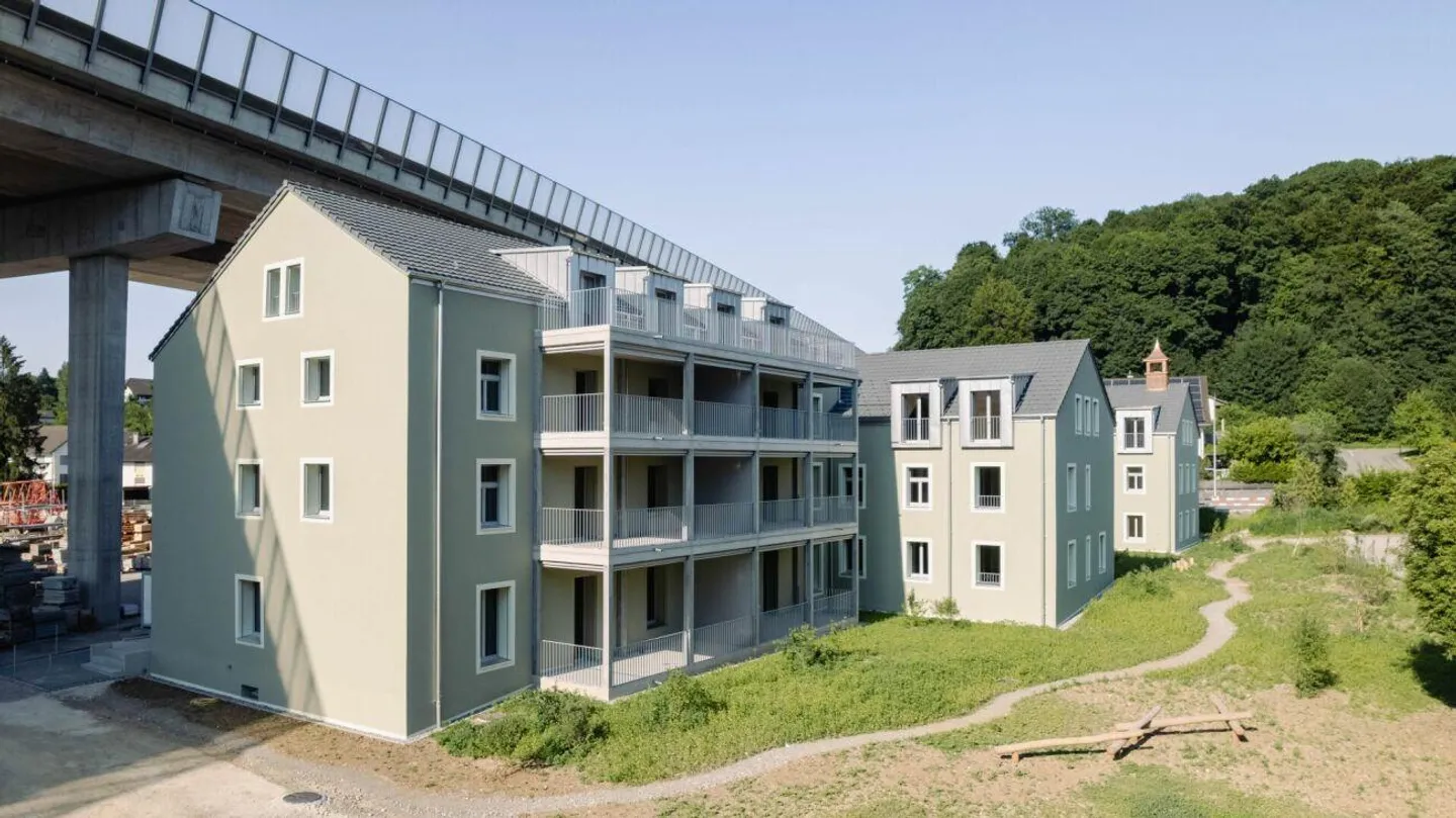 Appartement spacieux de 4,5 pièces avec des détails élégants - Photo 20 sur 21
