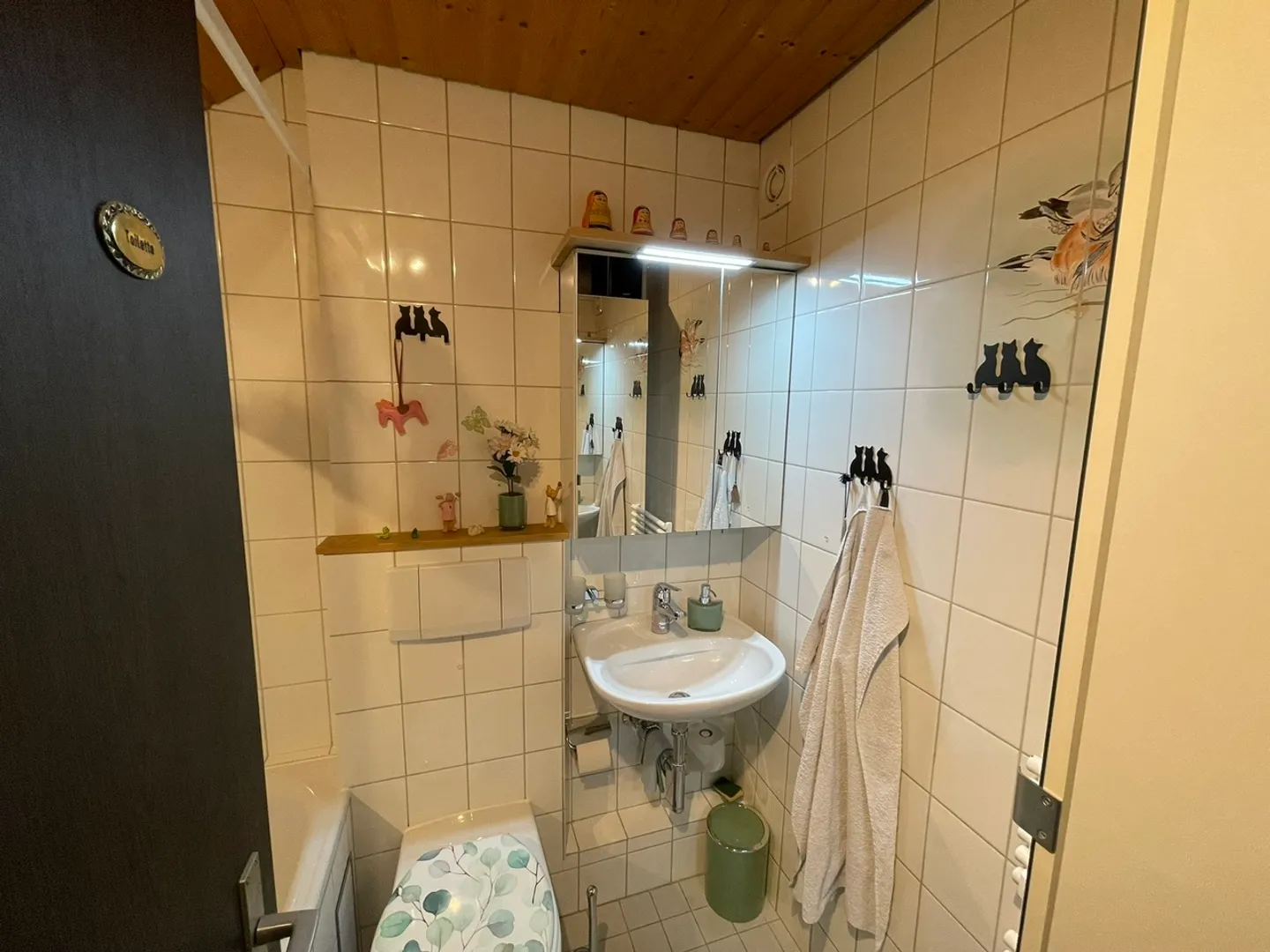 Bezaubernde Maisonette-Dachwohnung in Binningen - Foto 6 di 14